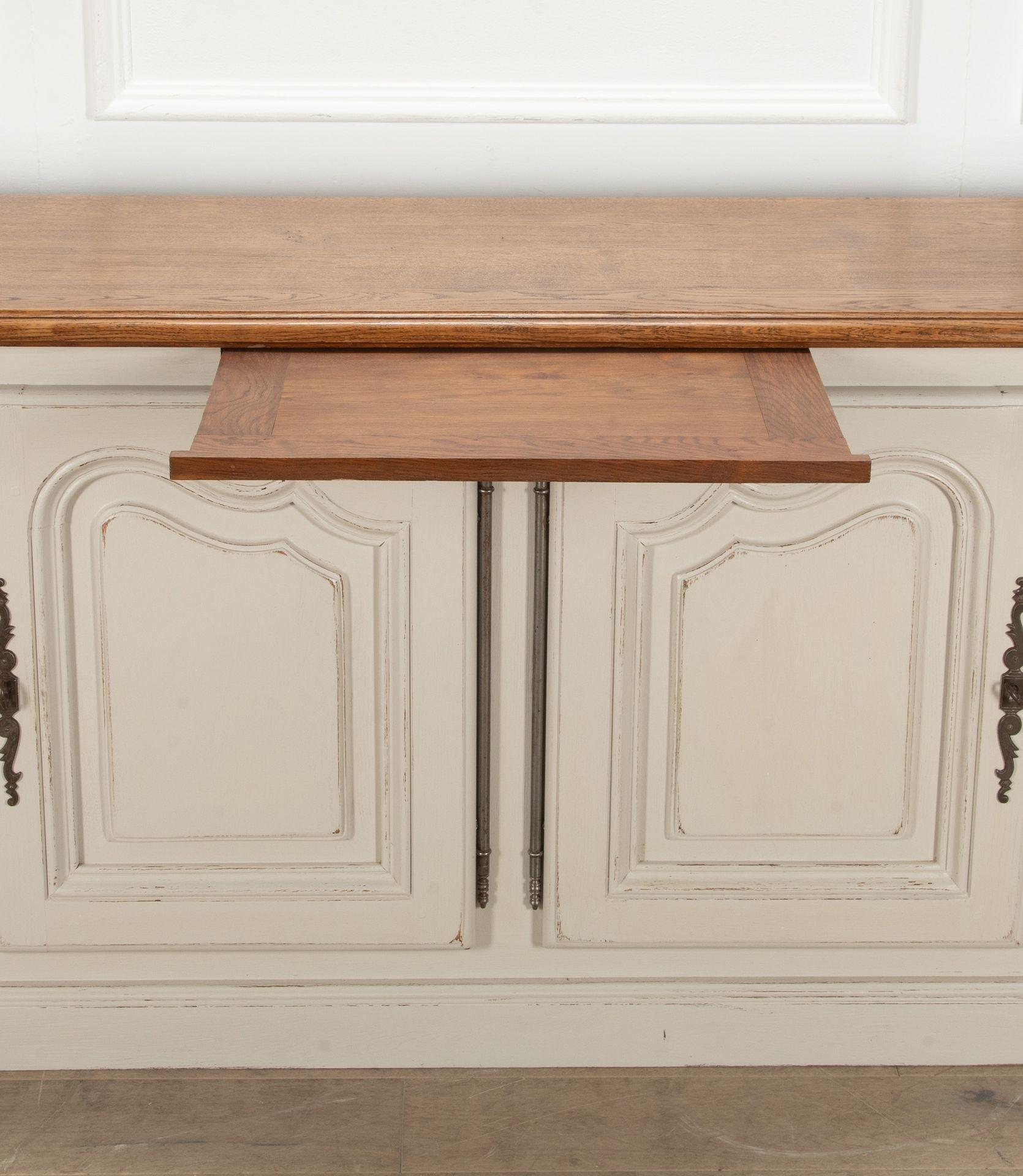 Early 19th Century French Dresser Base For Sale 6
