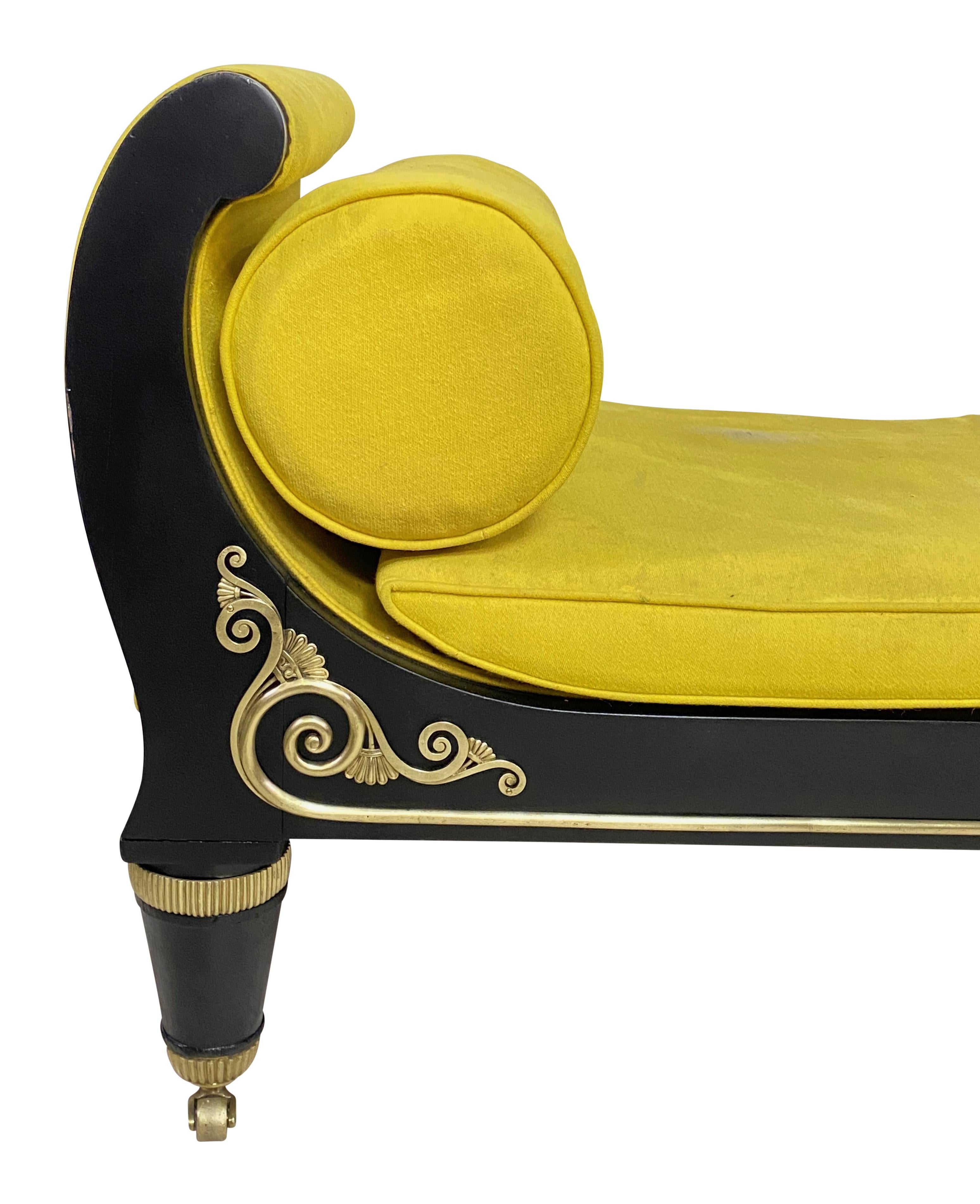 Lacquered Early 19th Century French Empire Chaise Lounge Daybed For Sale