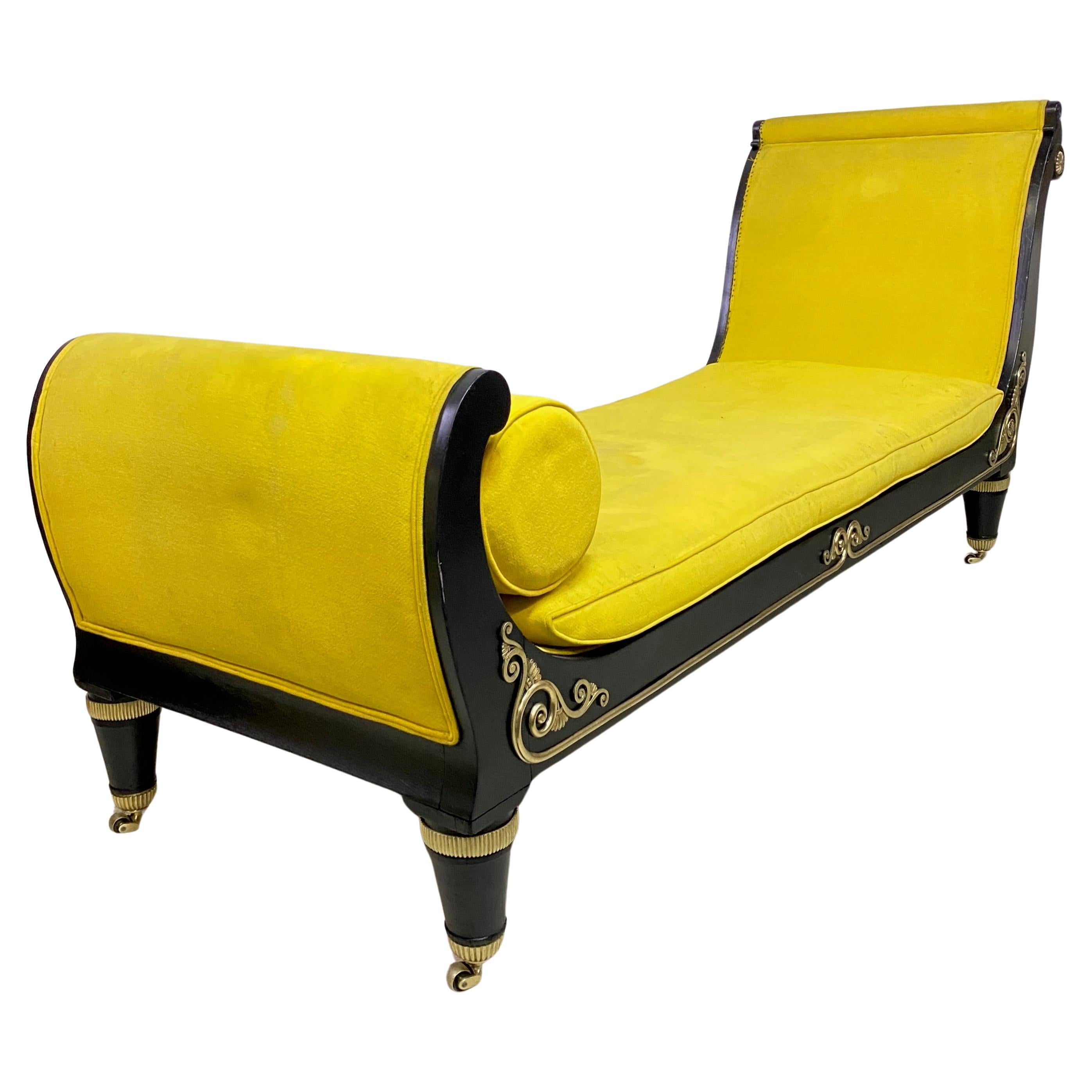 Early 19th Century French Empire Chaise Lounge Daybed For Sale