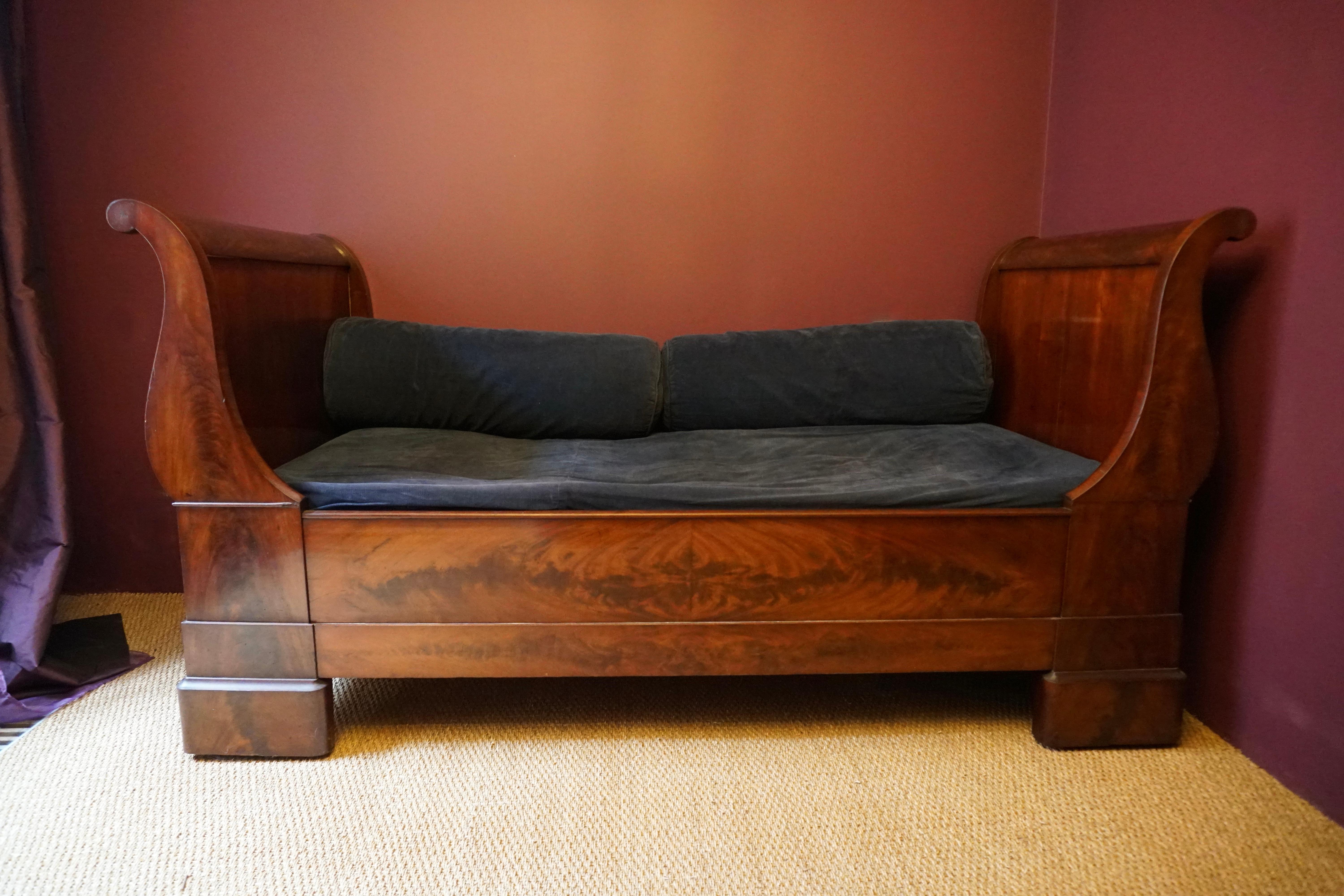 french empire daybed