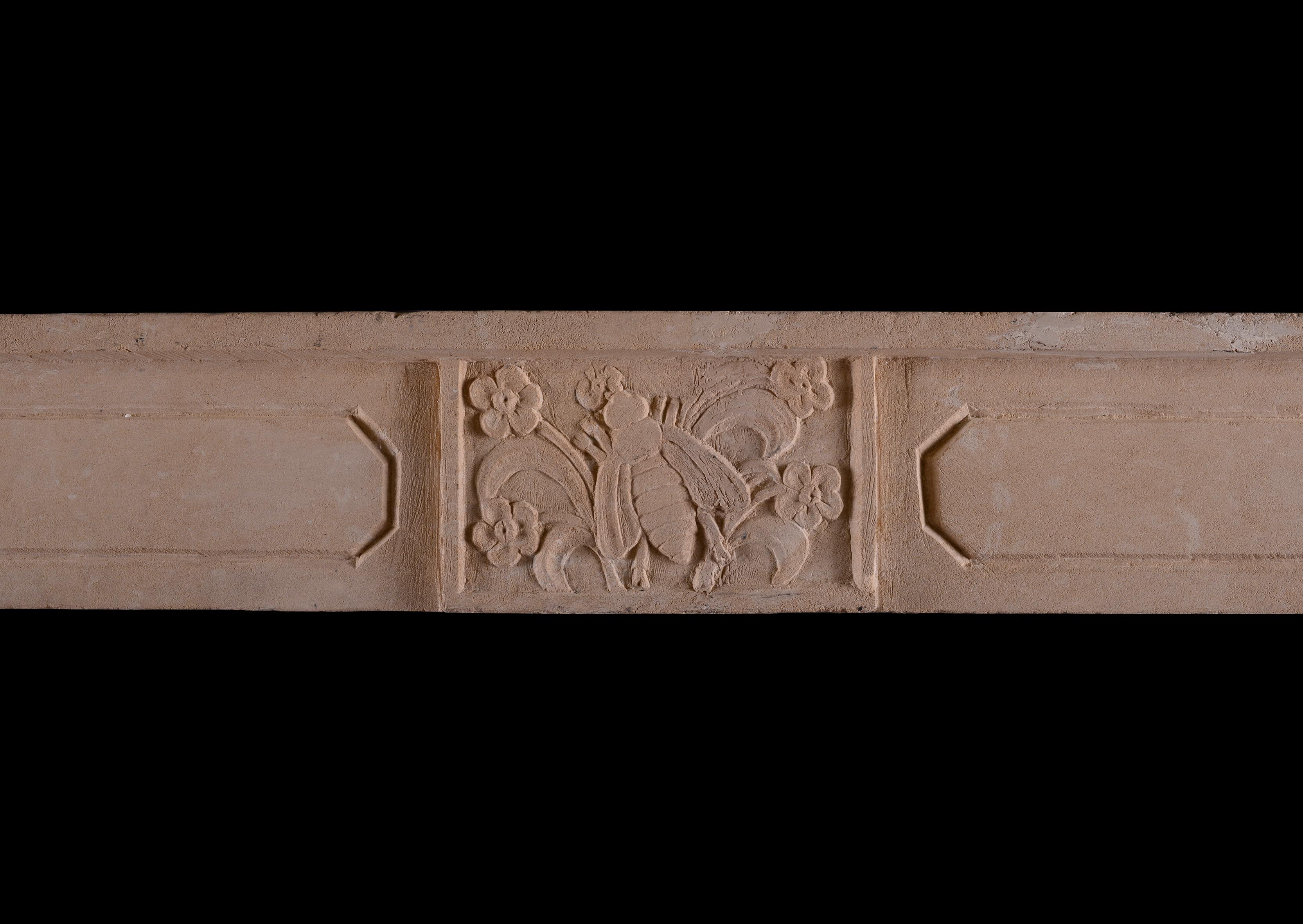 Französischer Empire-Kalkstein-Kamin aus dem frühen 19. Jahrhundert im Zustand „Gut“ im Angebot in London, GB