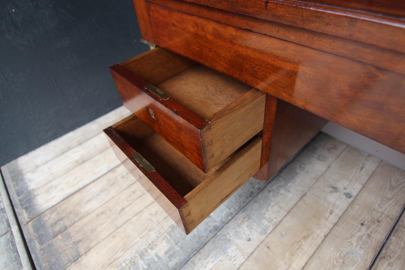 Early 19th Century French Empire Mahogany Cylinder Bureau Writing Desk 13