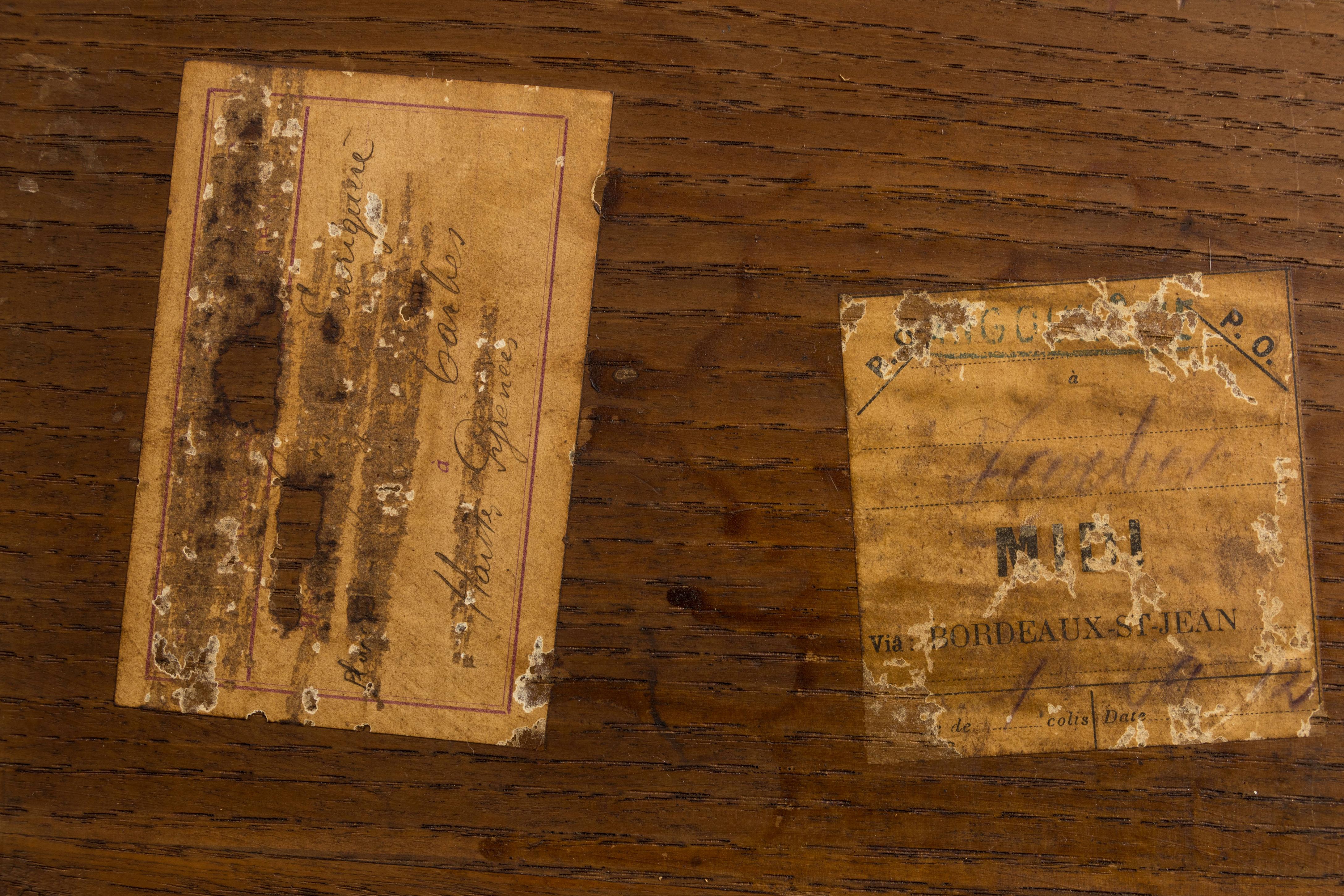 Credenza in mogano Impero francese dei primi del XIX secolo con marmo di Carrara in vendita 13