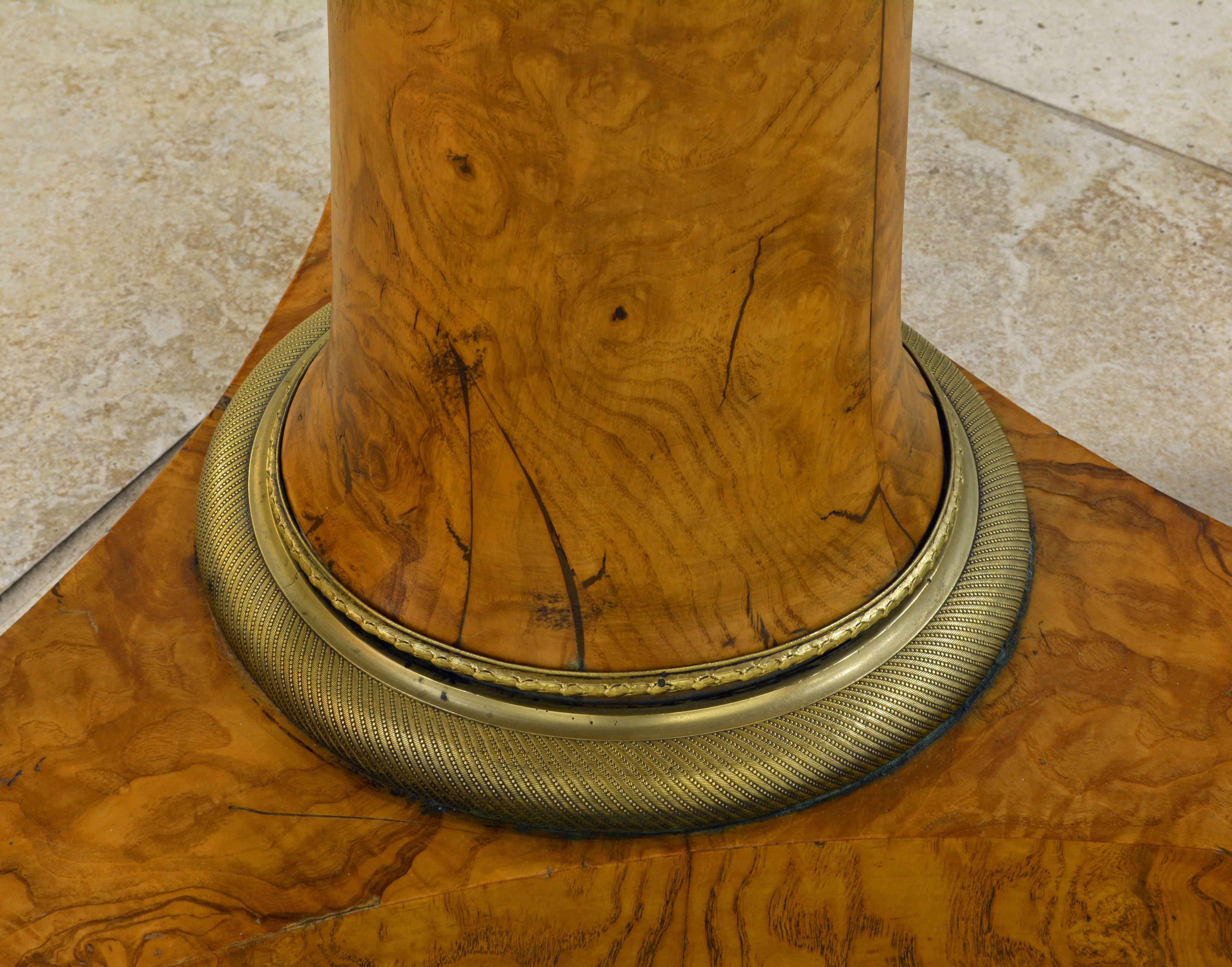 Early 19th Century French Empire Marble Top and Burl Wood Round Centre Table 3