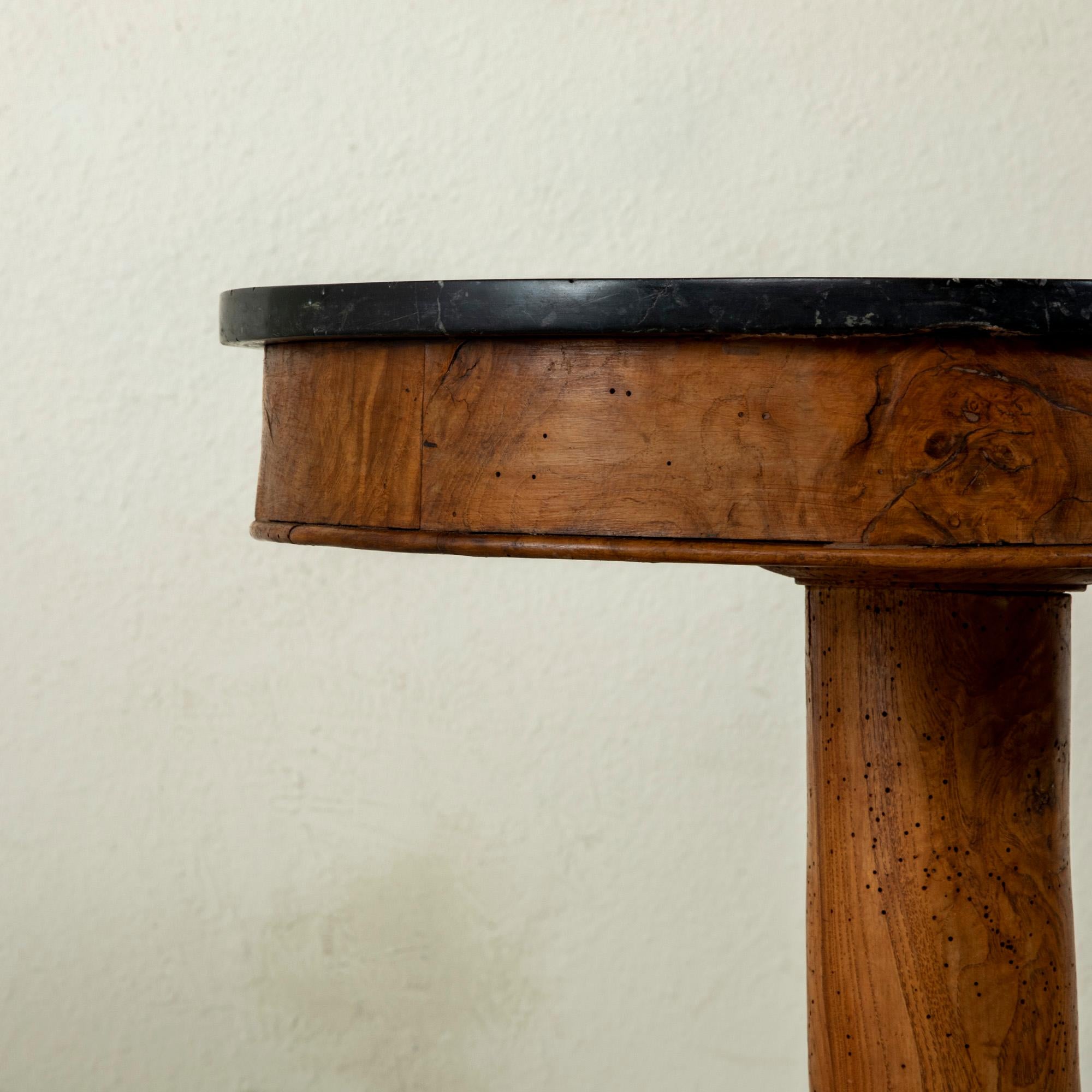 Early 19th Century French Empire Period Burl Walnut Gueridon or Pedestal Table 6