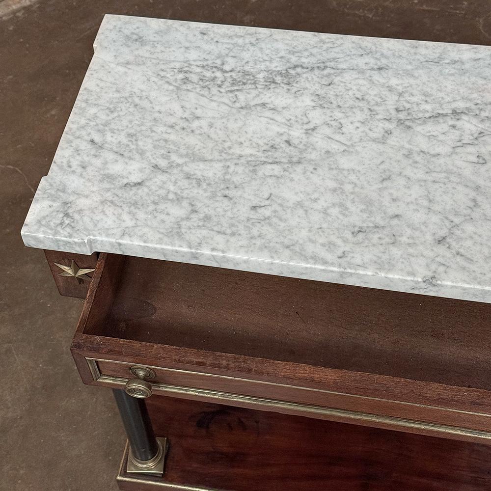 Début du 19e siècle, époque Empire français, console à plateau de marbre ~ table d'appoint en vente 11