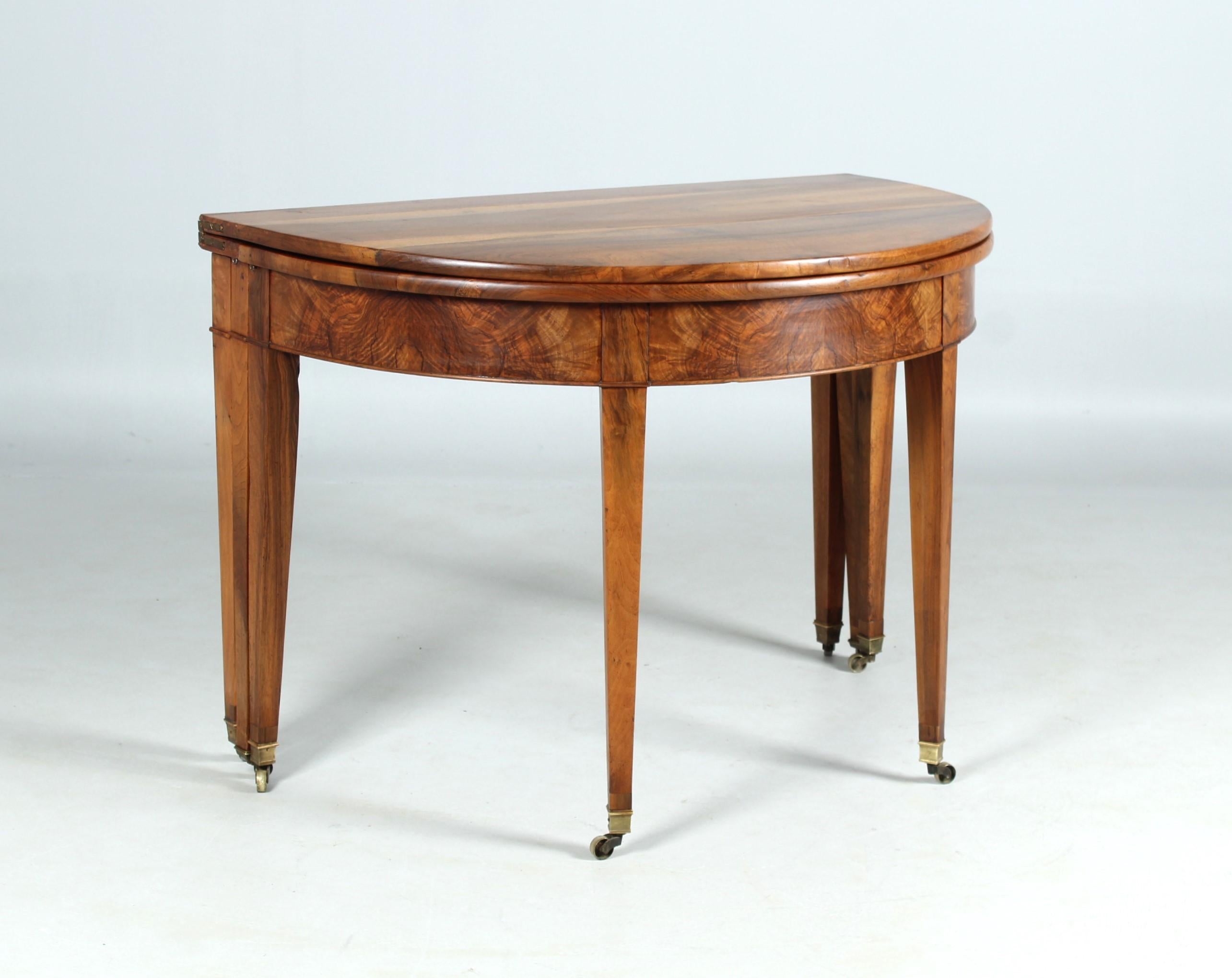Early 19th Century French Extendable Dining Table, Demi Lune, Walnut For Sale 8