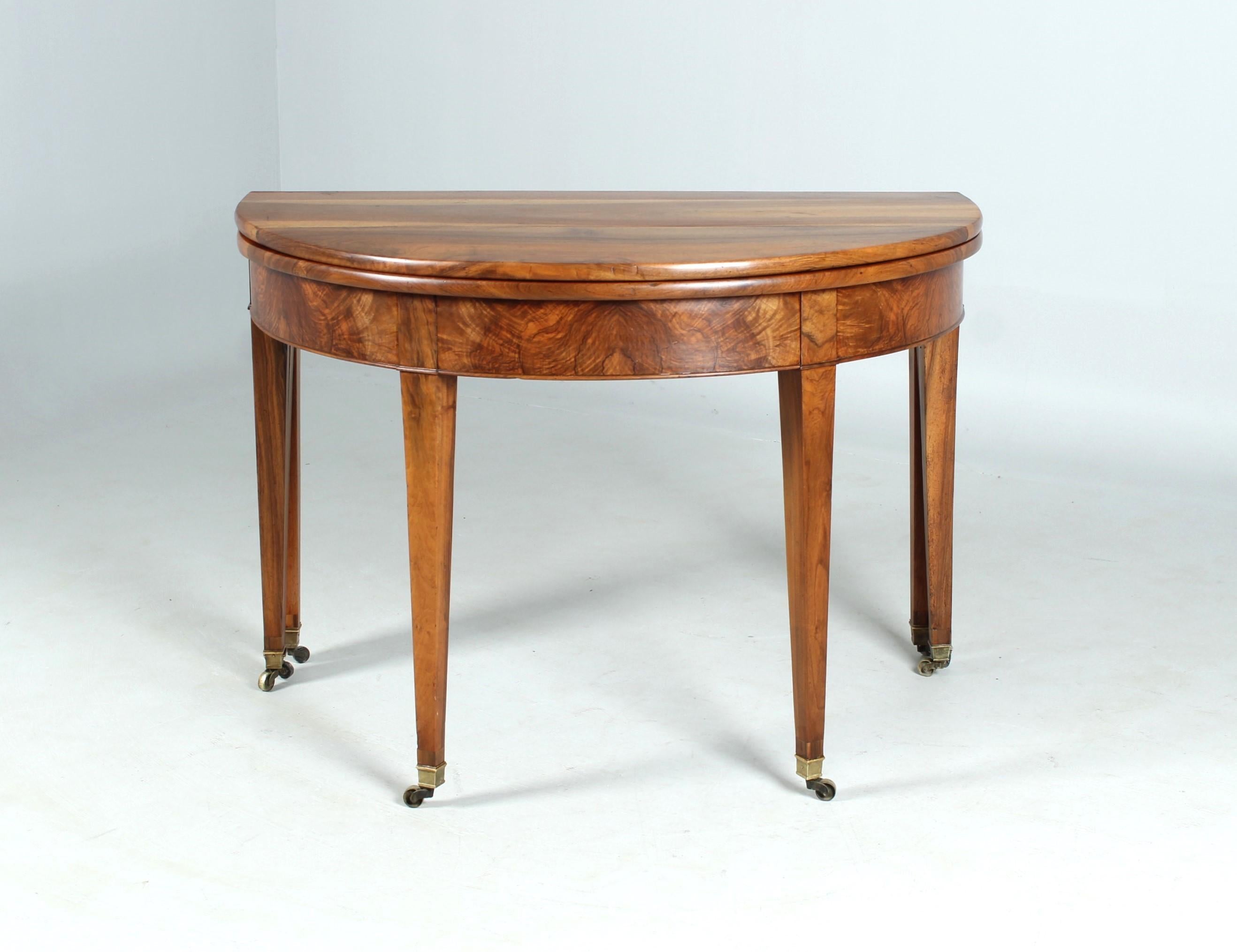 Early 19th Century French Extendable Dining Table, Demi Lune, Walnut 9