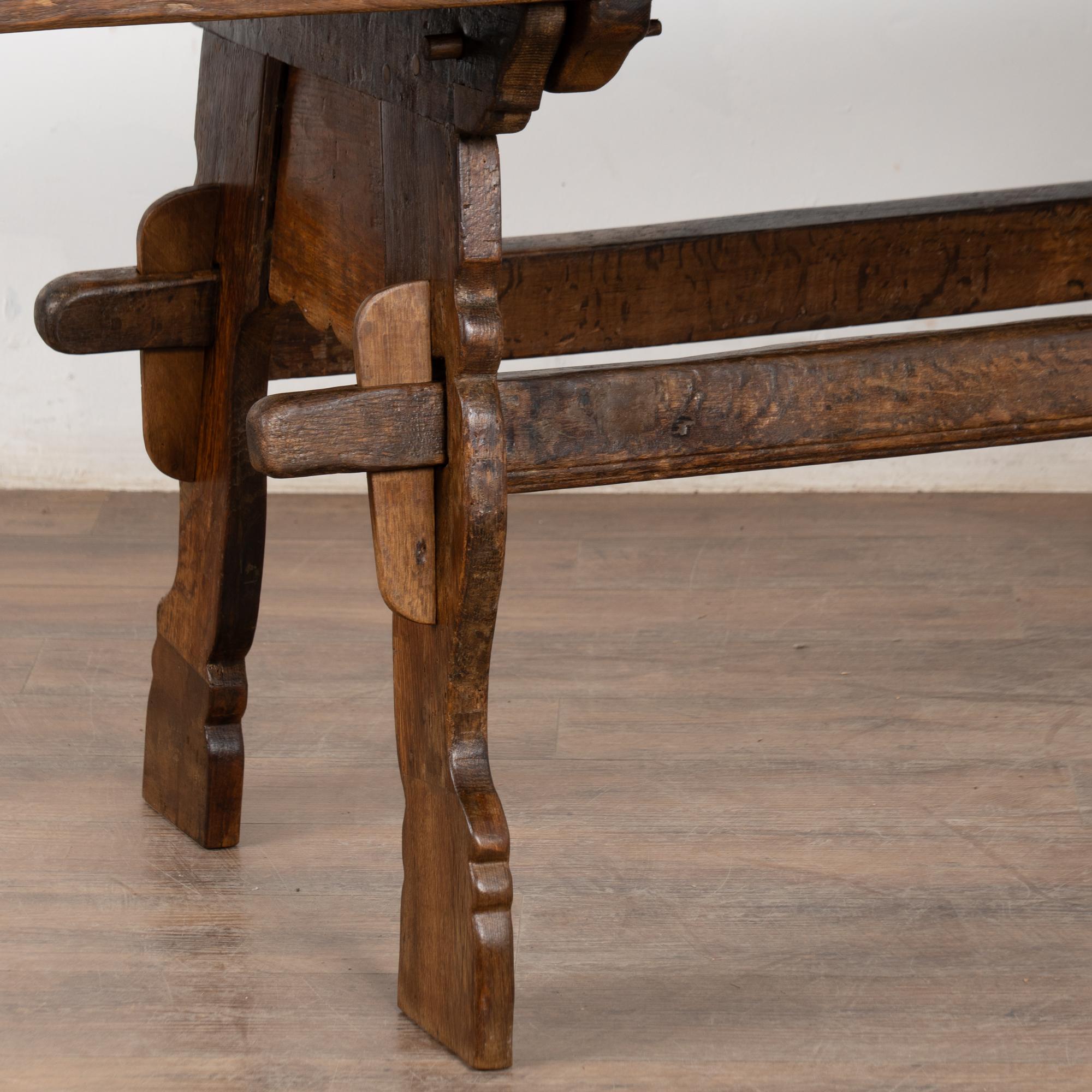 Tavolo da fattoria francese dell'inizio del XIX secolo in vendita 4