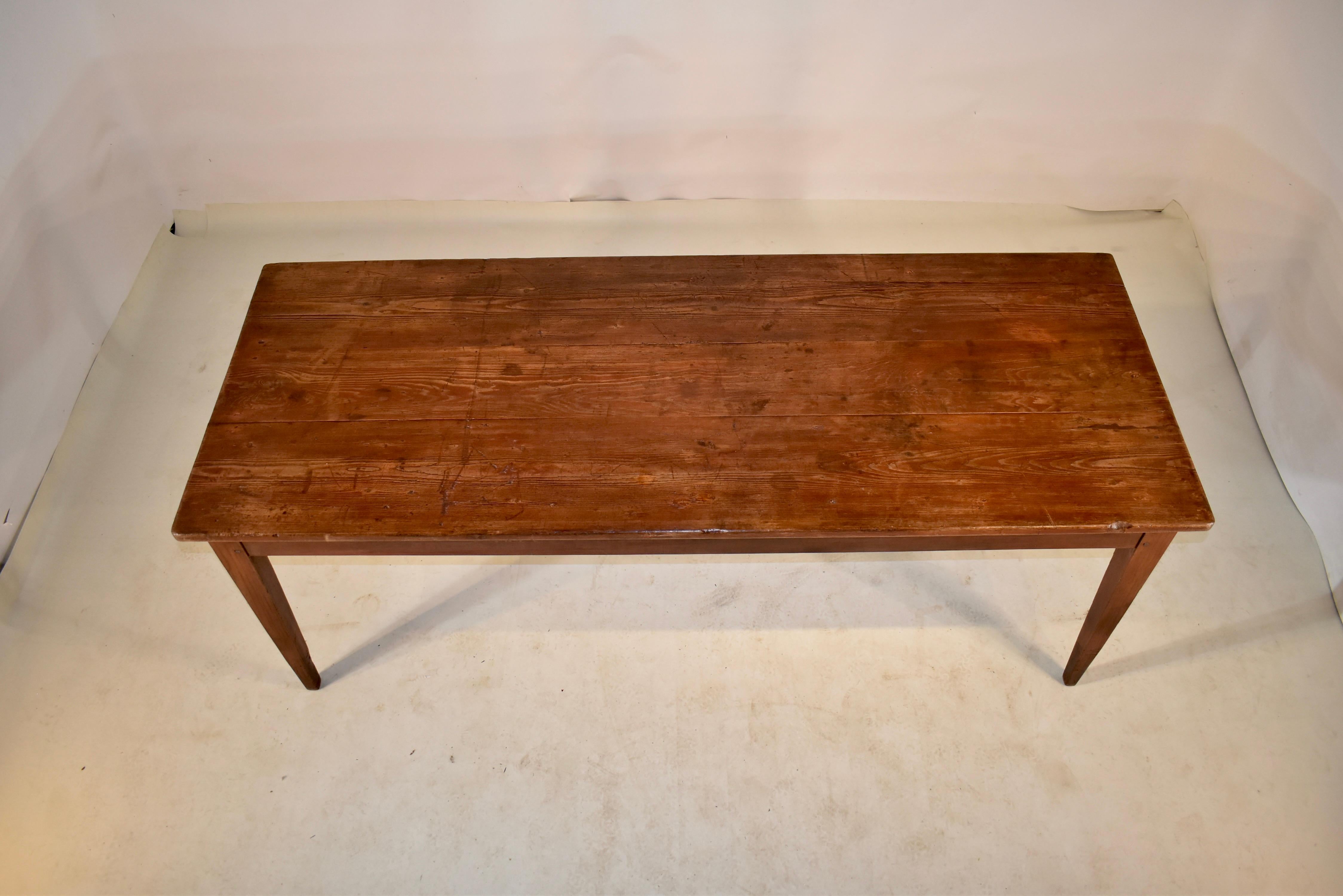 Early 19th Century French Farm Table For Sale 6