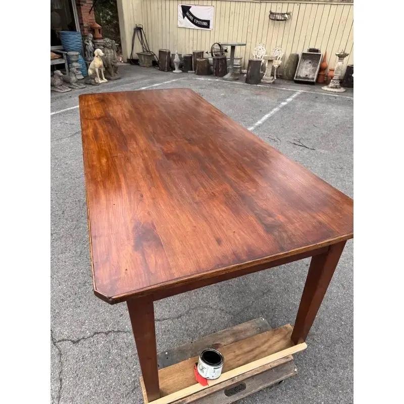 Mesa de granja francesa de principios del siglo XIX en Bueno estado para la venta en Nashville, TN