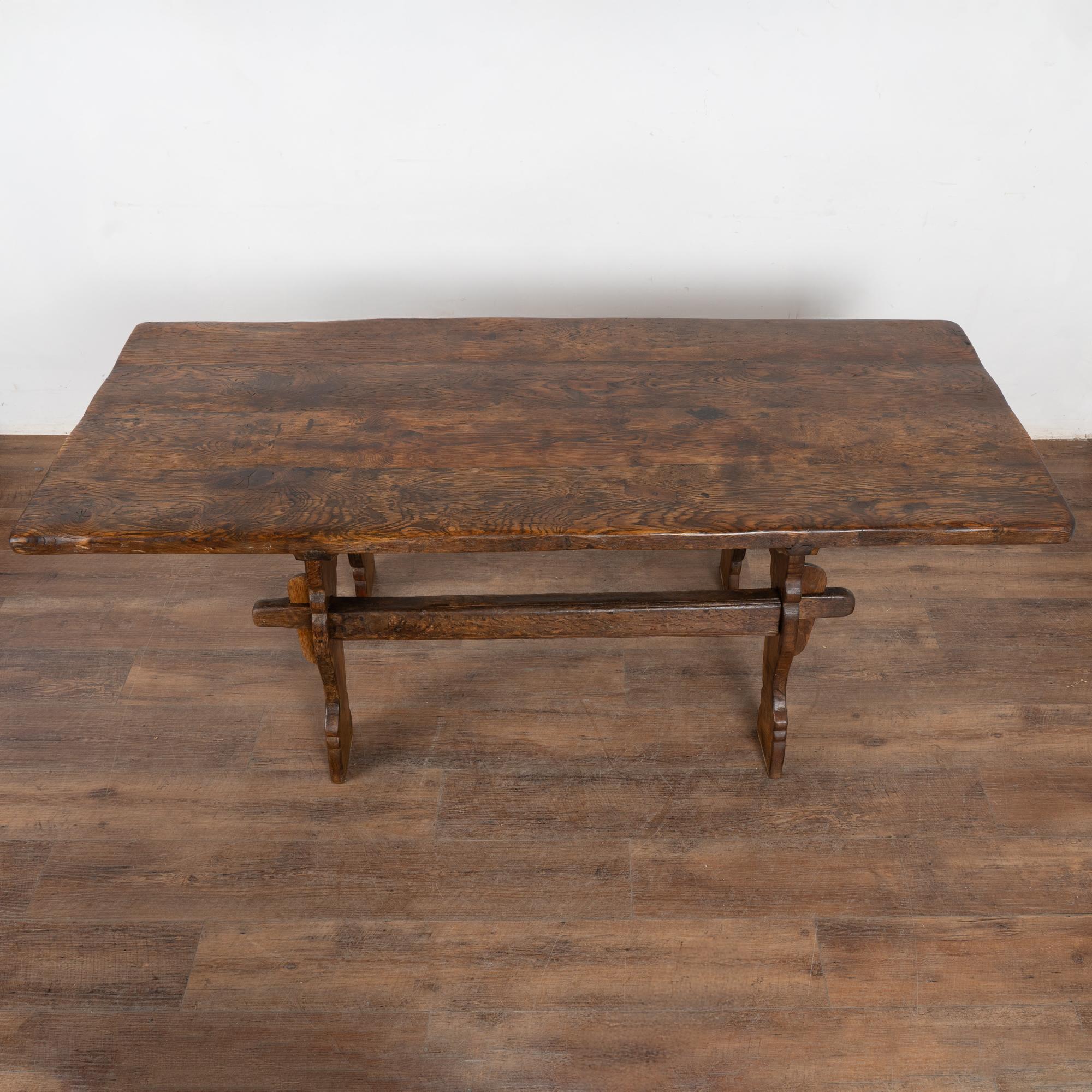 Francese Tavolo da fattoria francese dell'inizio del XIX secolo in vendita