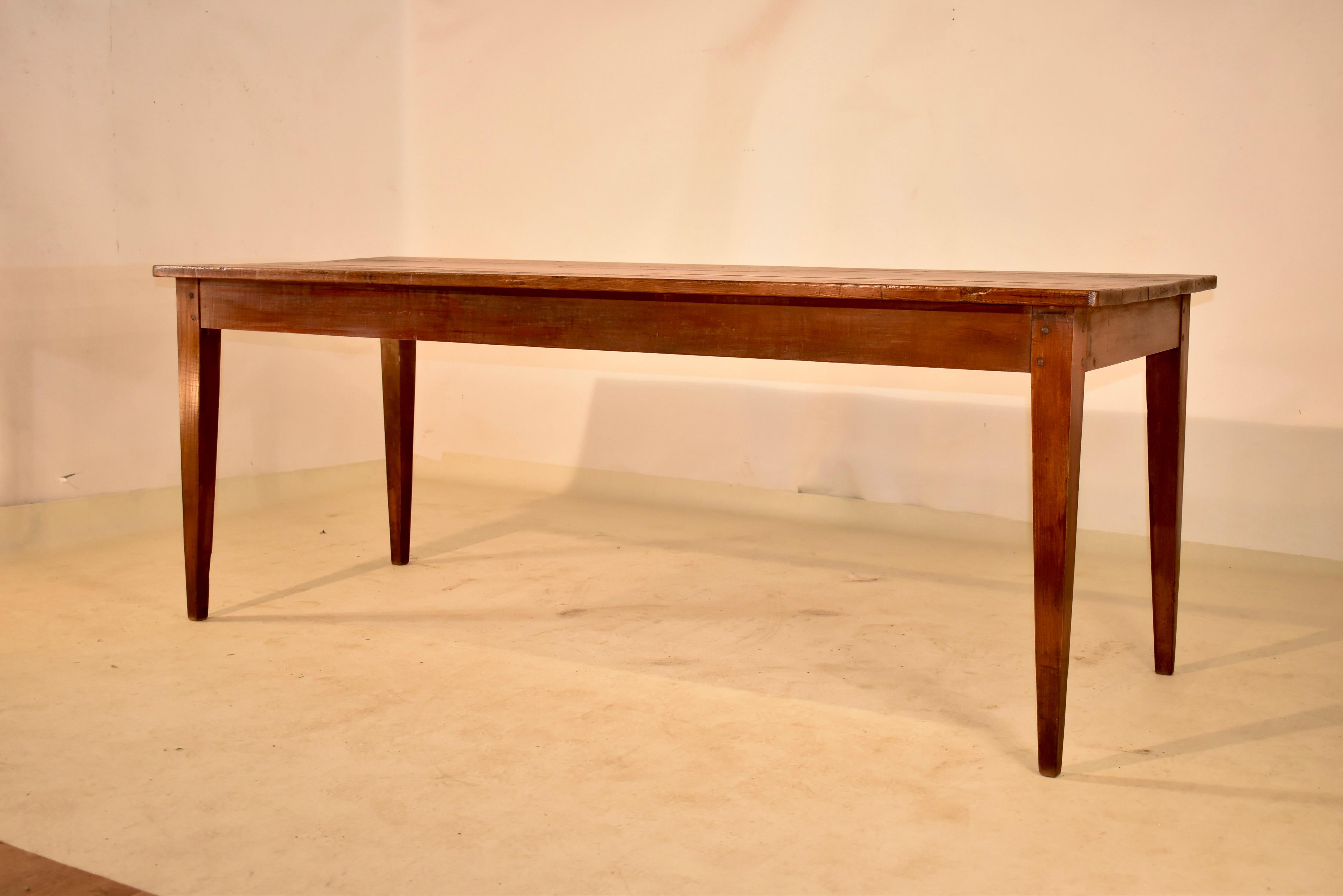 Early 19th Century French Farm Table For Sale 2
