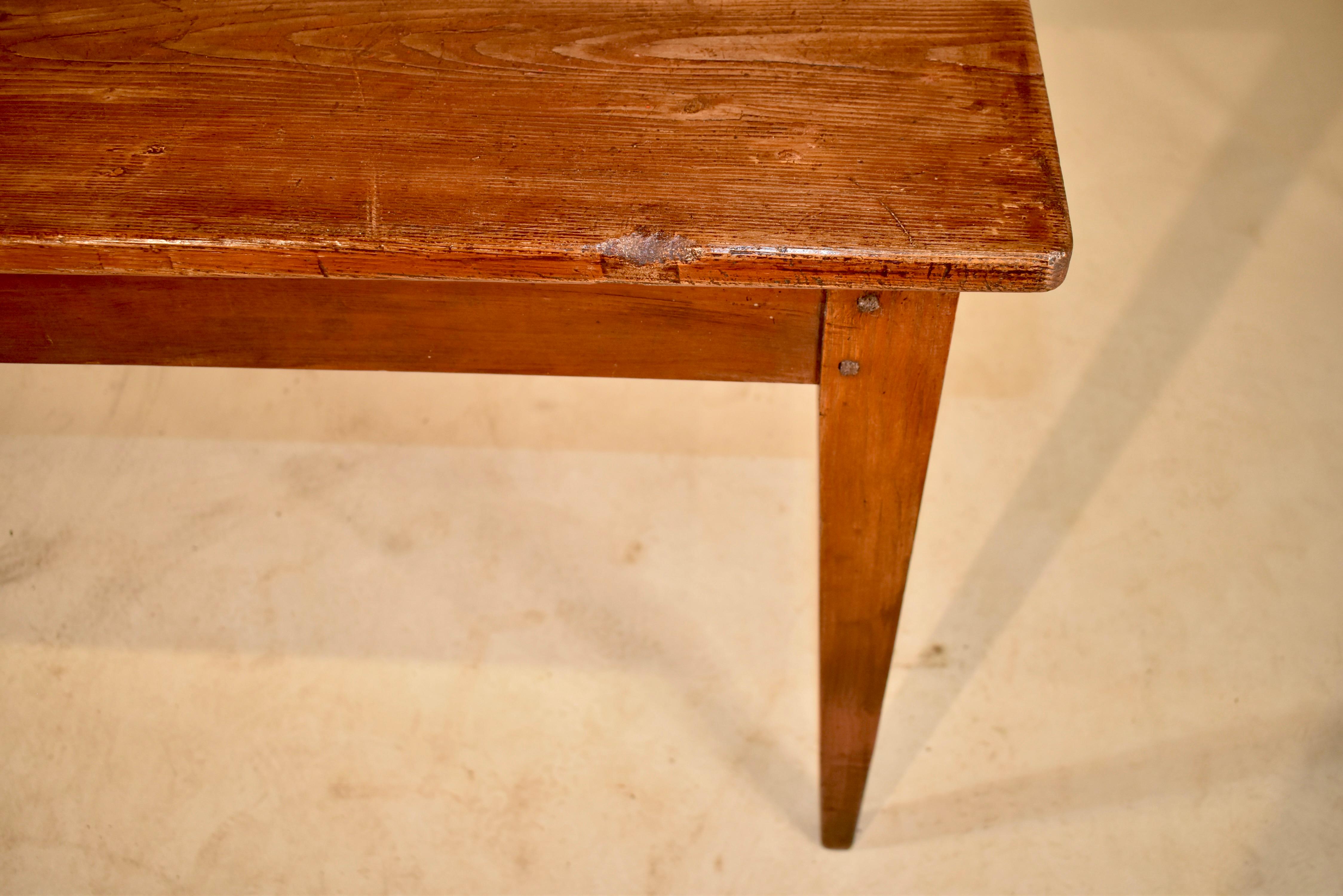 Early 19th Century French Farm Table For Sale 3