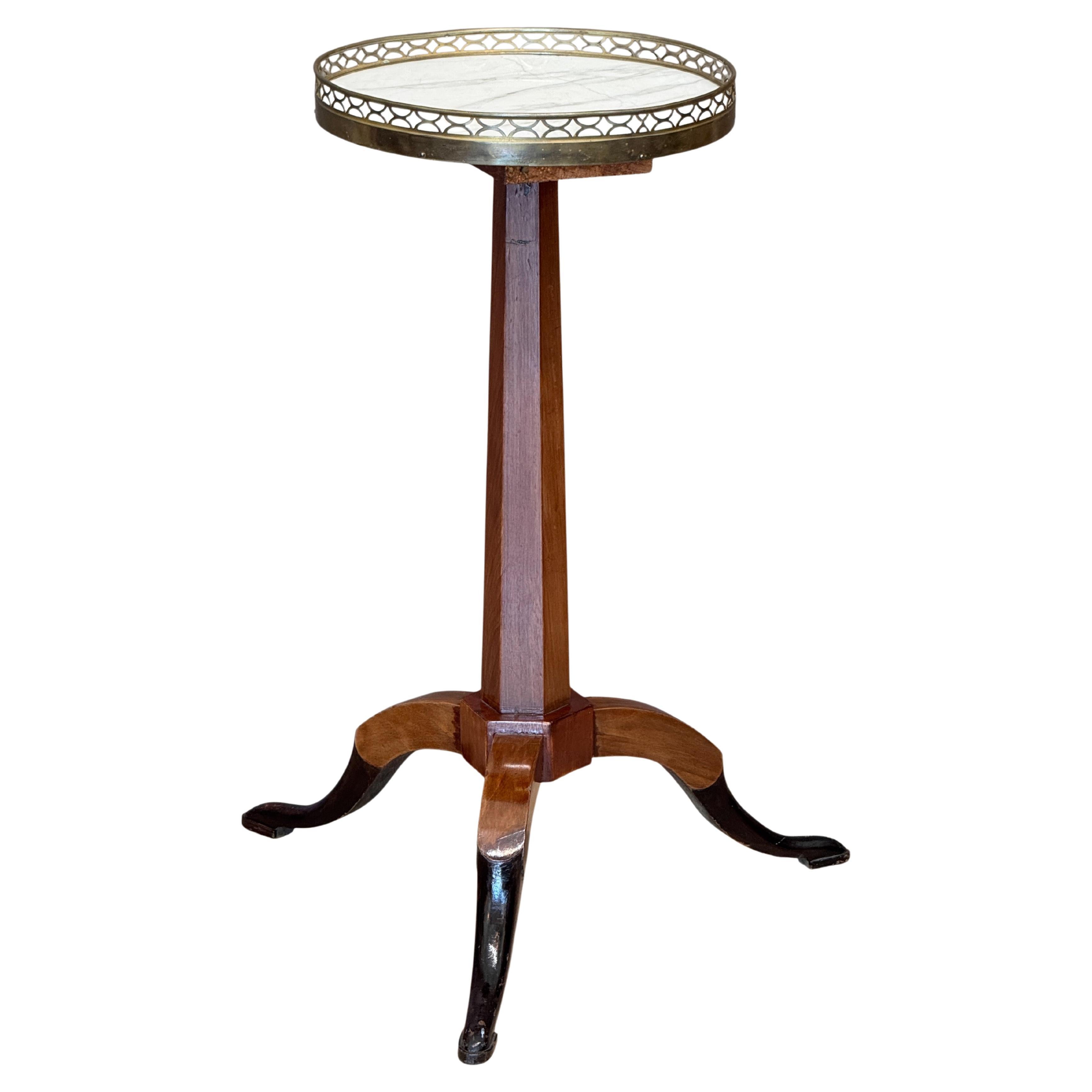 Chandelier français du début du 19e siècle en bois fruitier et marbre en vente