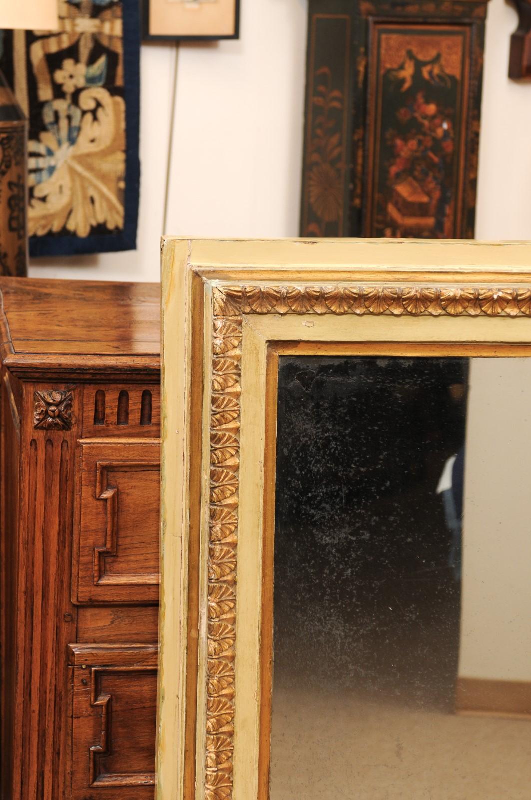 Espejo Rectangular Francés de Principios del Siglo XIX Pintado de Verde y Dorado a la Parcela siglo XIX en venta