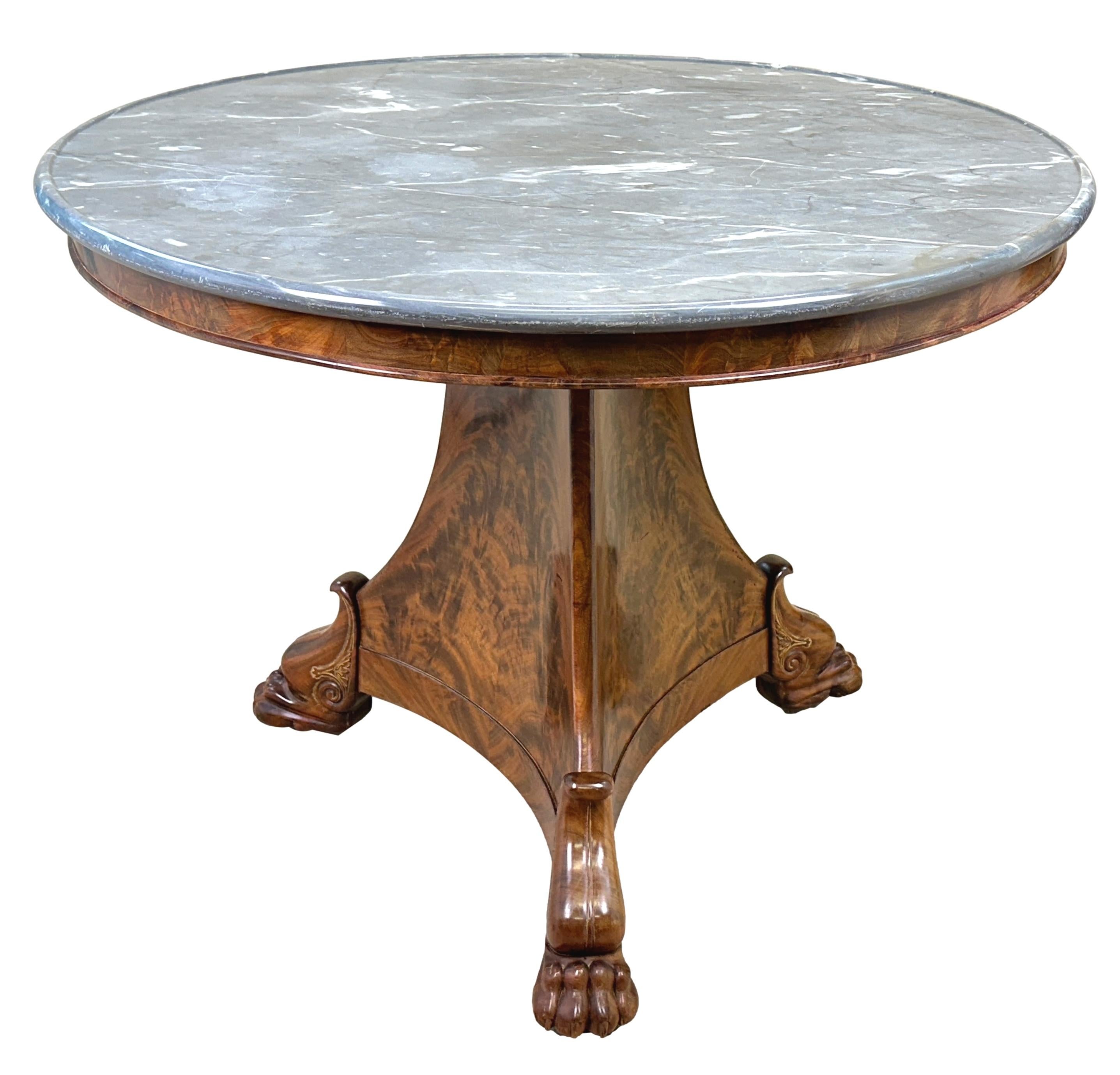 Early 19th Century French Guéridon Centre Table For Sale 6