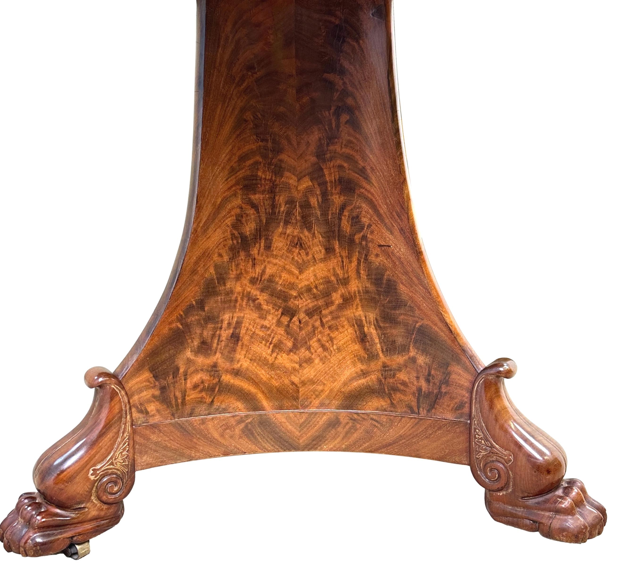 Early 19th Century French Guéridon Centre Table In Good Condition For Sale In Bedfordshire, GB