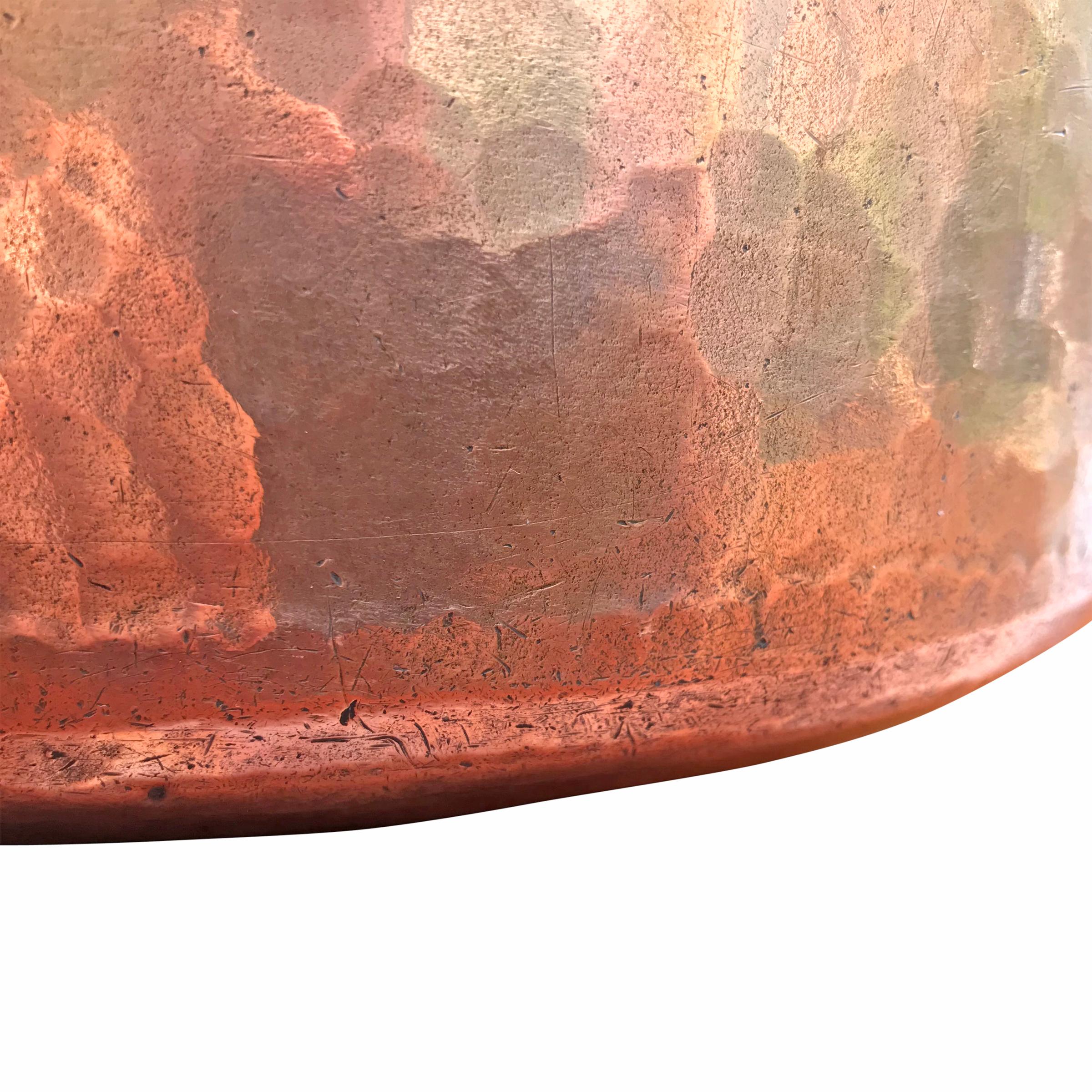 Early 19th Century French Hammered Copper Kettle For Sale 6