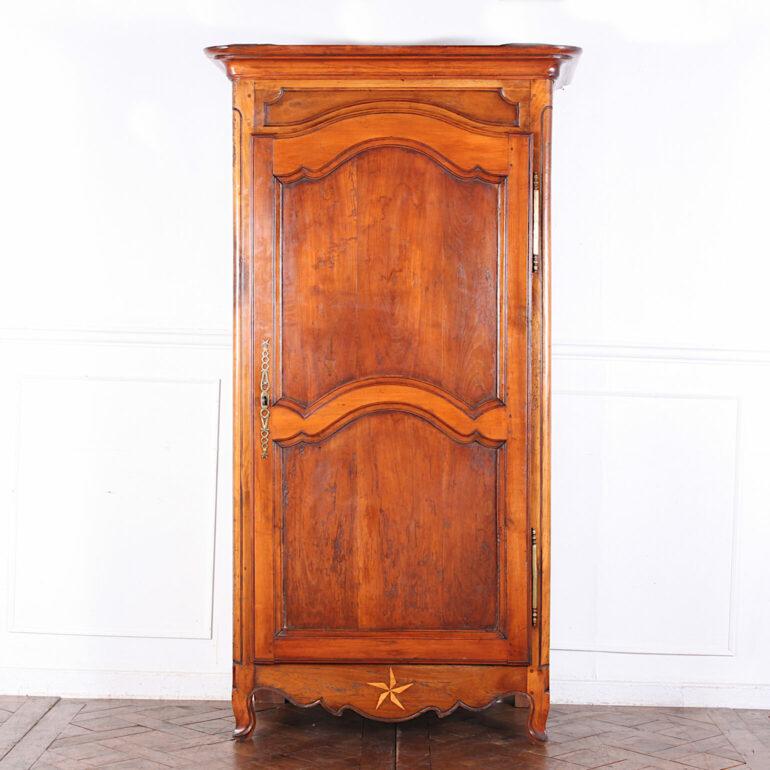 Early 19th Century French Inlaid Cherry Single Door Armoire or Bonnetiere 3