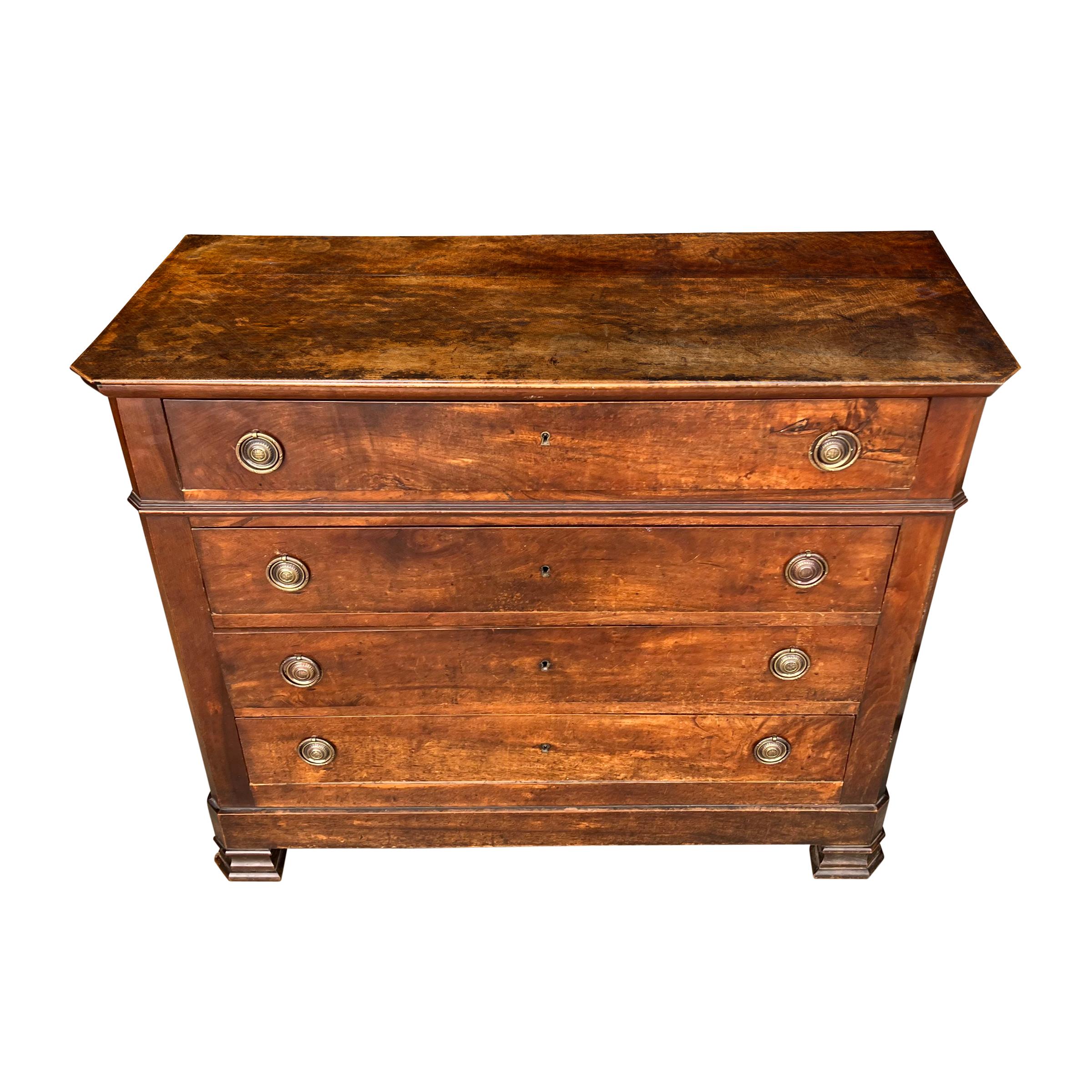 Early 19th Century French Louis Philippe Chest of Drawers In Good Condition In Chicago, IL