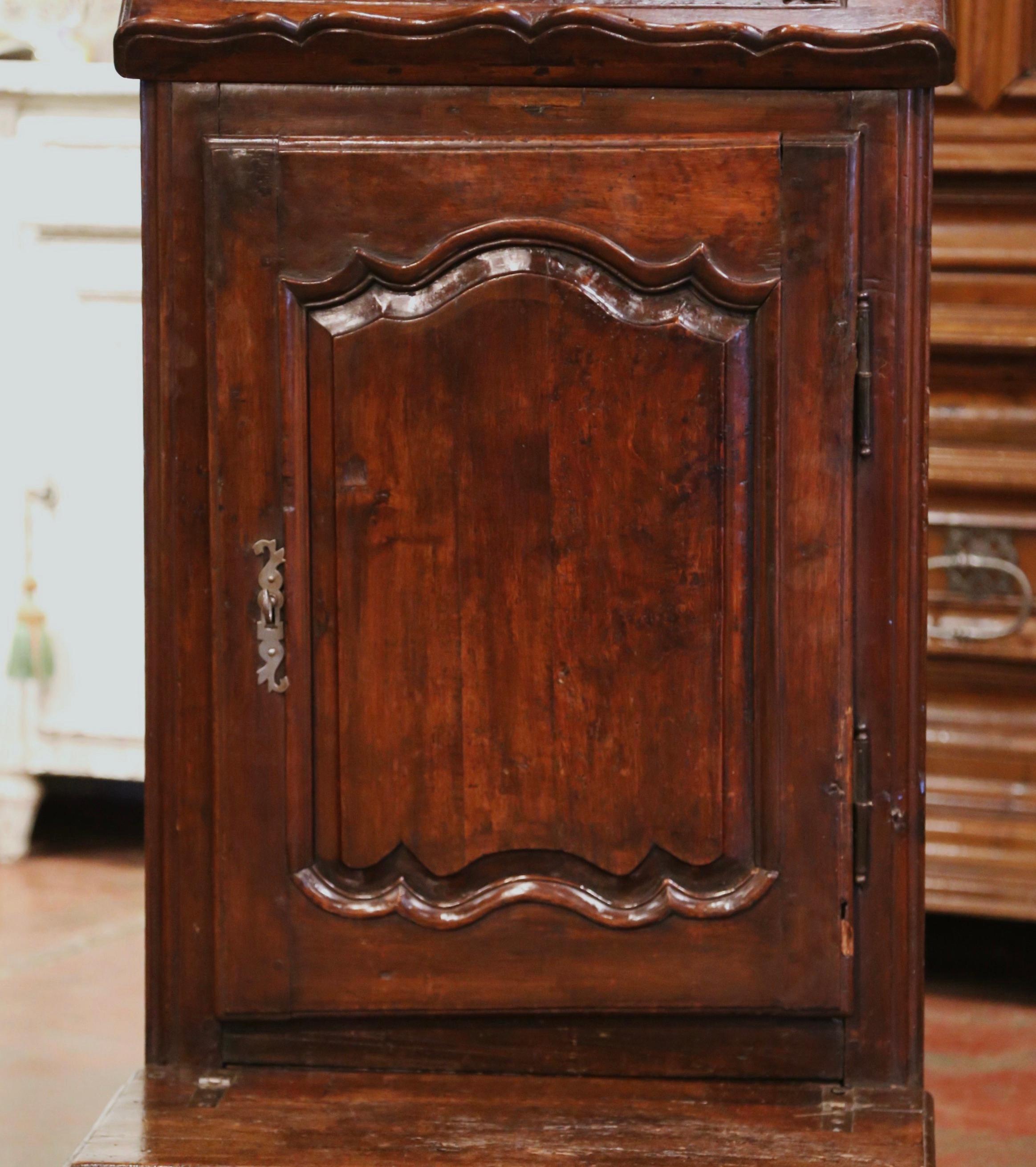 Early 19th Century French Louis XIV Carved Walnut Prie-Dieu Prayer Kneeler 1