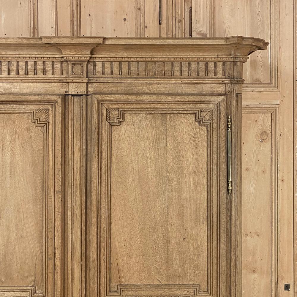 Early ﻿19th Century French Louis XIV Stripped Oak Armoire 7