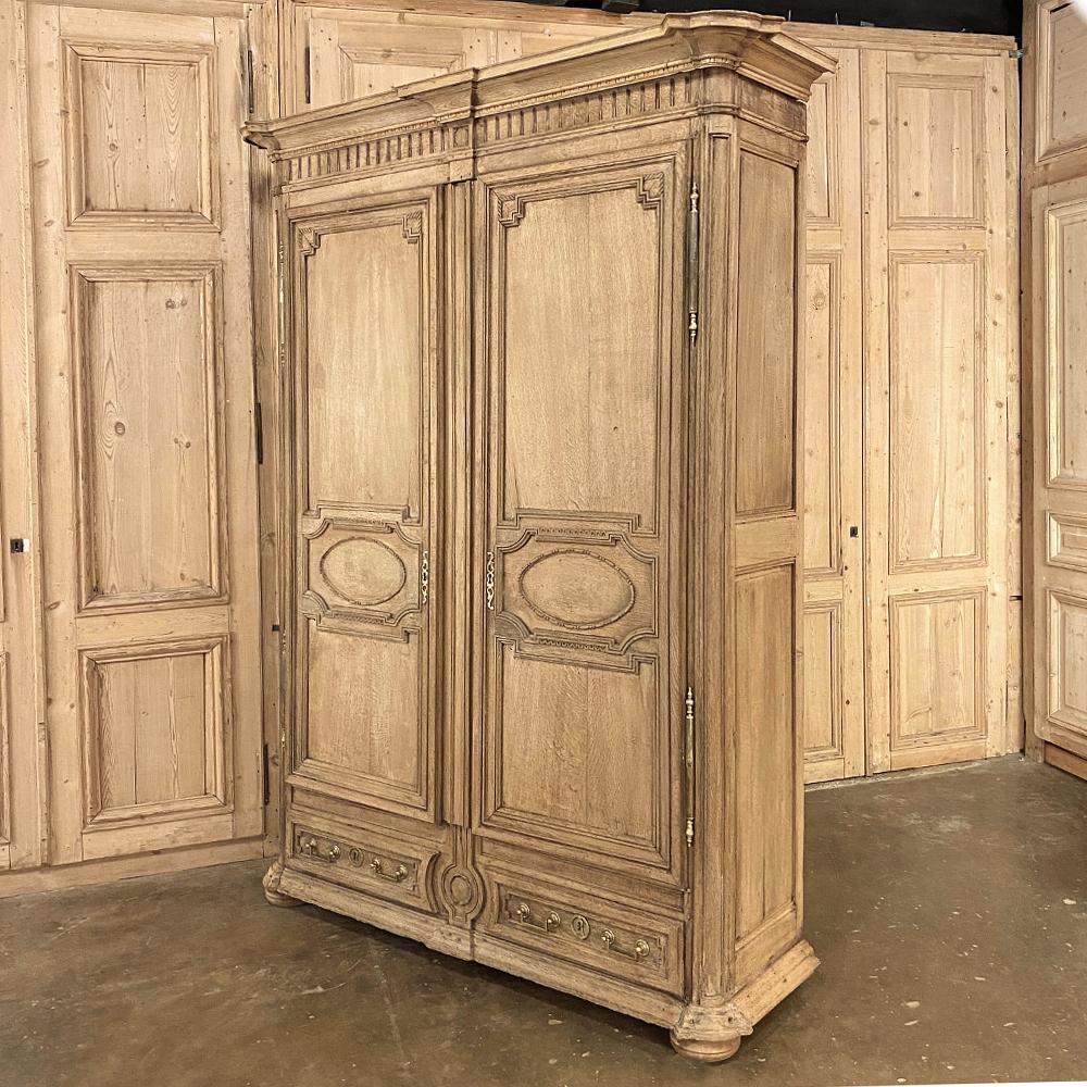 Hand-Crafted Early ﻿19th Century French Louis XIV Stripped Oak Armoire