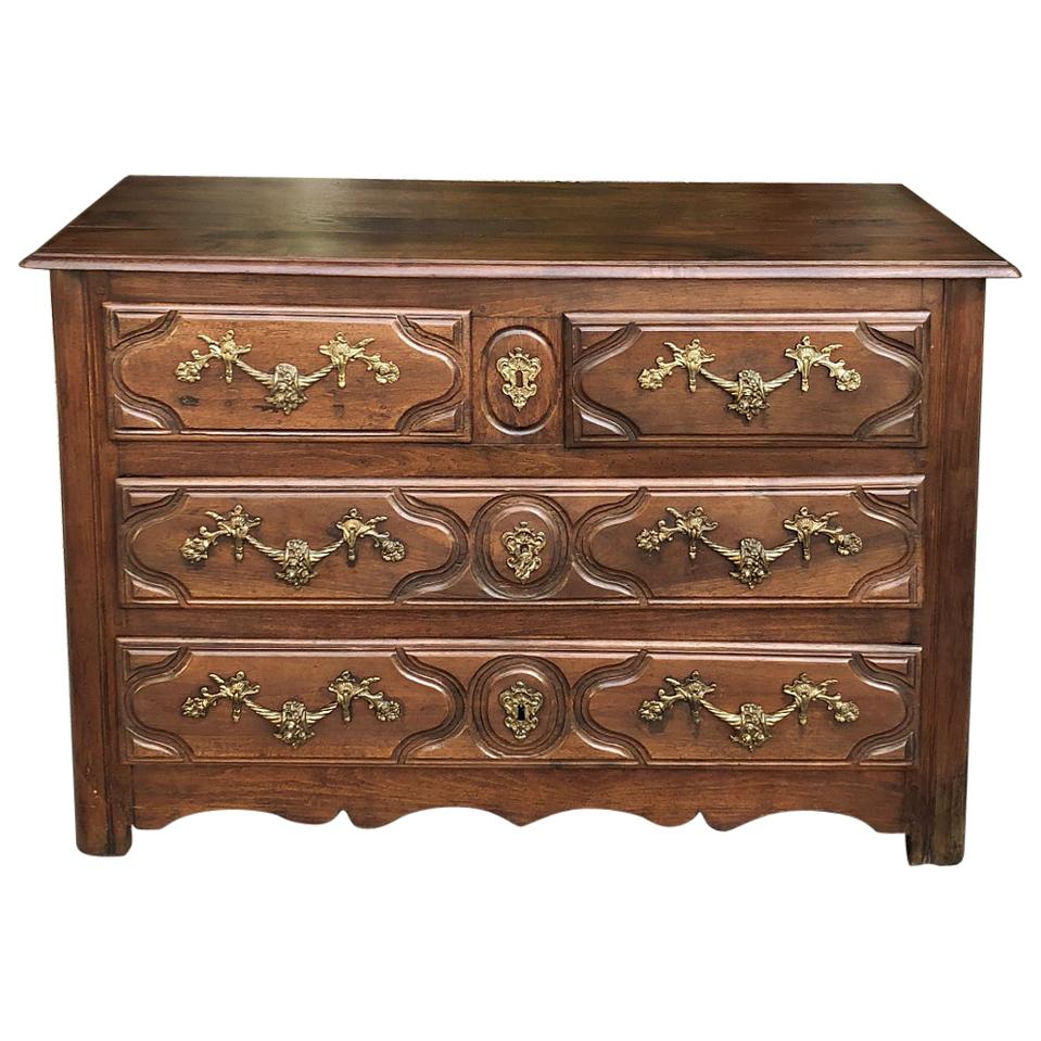 Early 19th Century French Louis XIV Walnut Commode For Sale