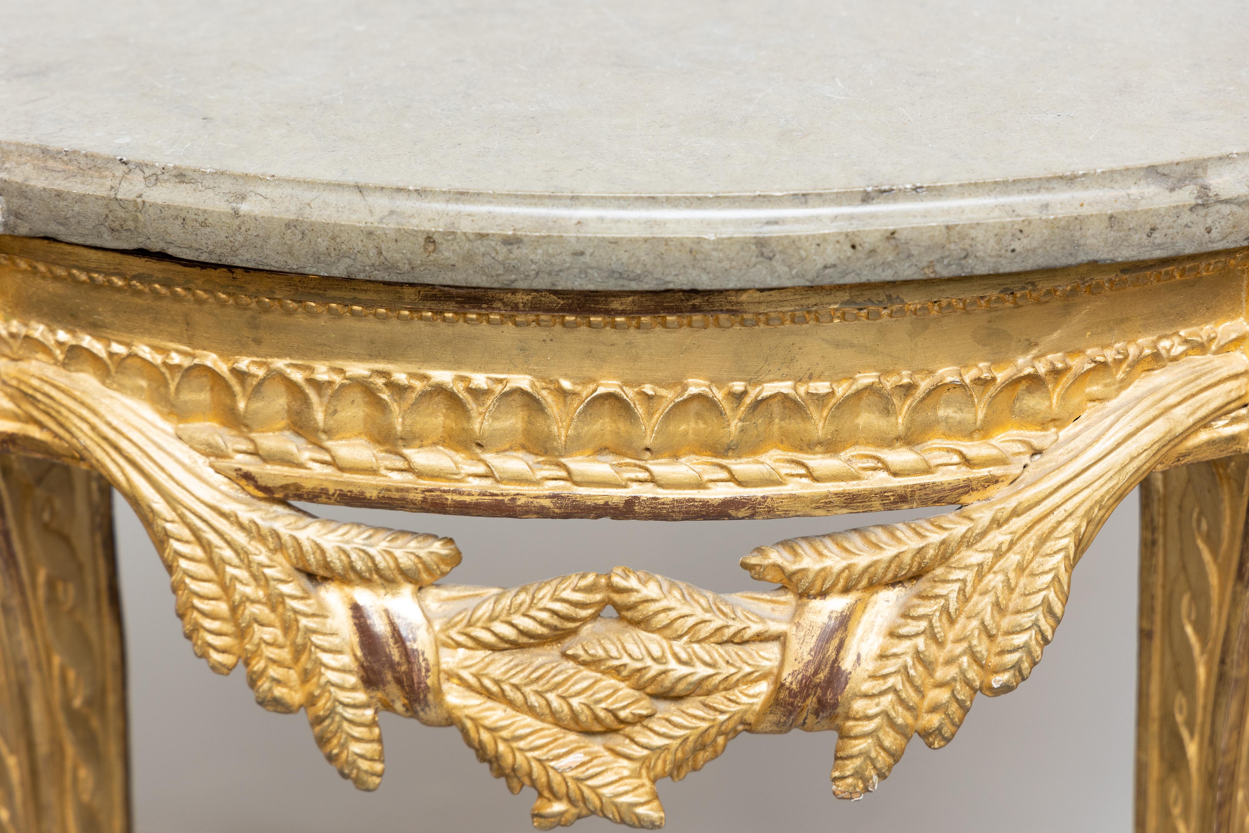 XIXe siècle Console en bois doré Louis XVI du début du 19e siècle en vente