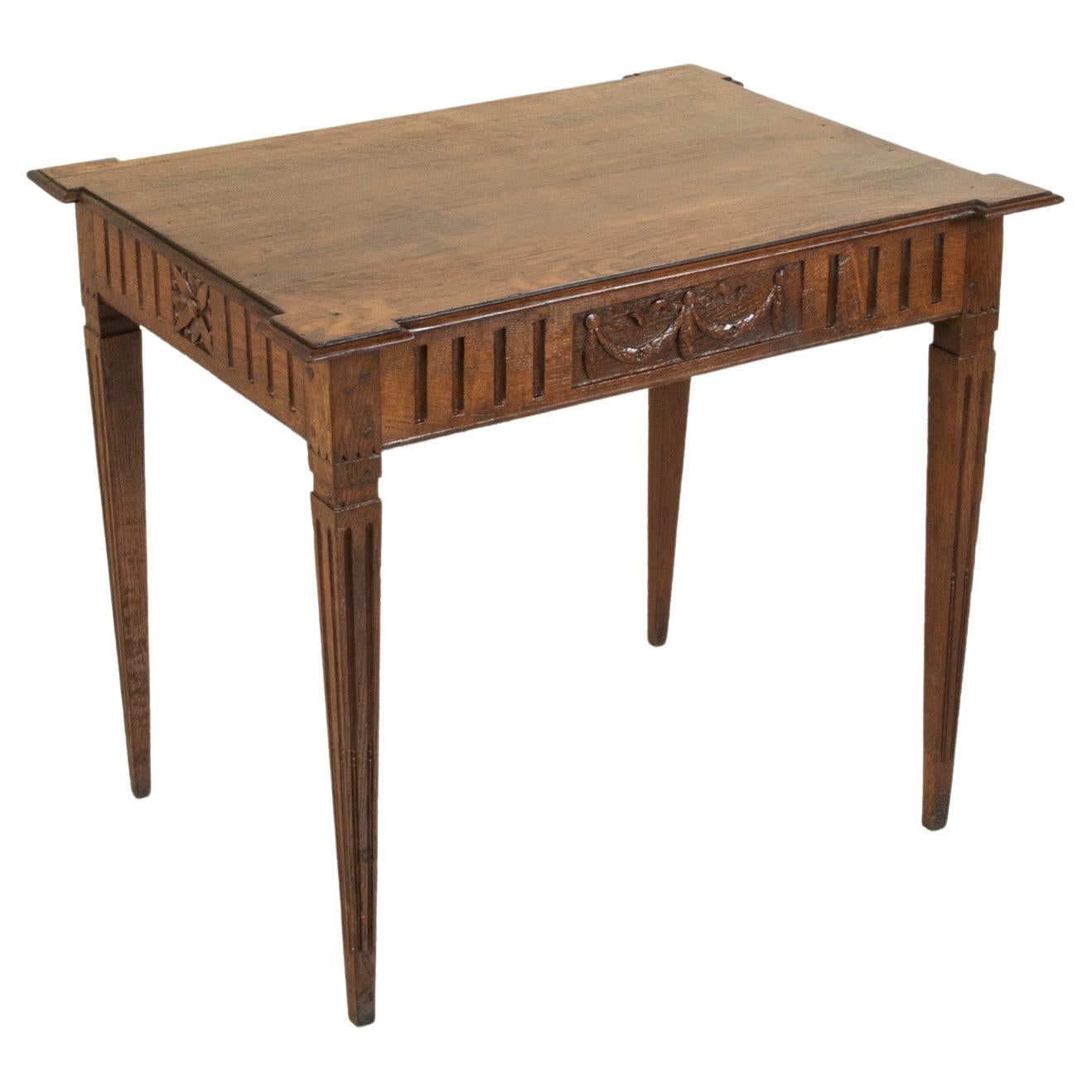 Early 19th Century French Louis XVI Style Oak Writing Table or Side Table For Sale