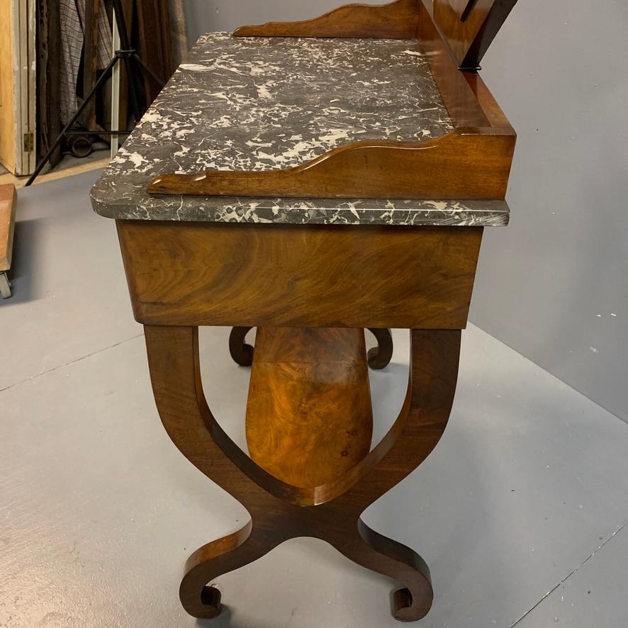 Early 19th Century French Mahogany and Marble-Top Dressing Table with a Drawer 4