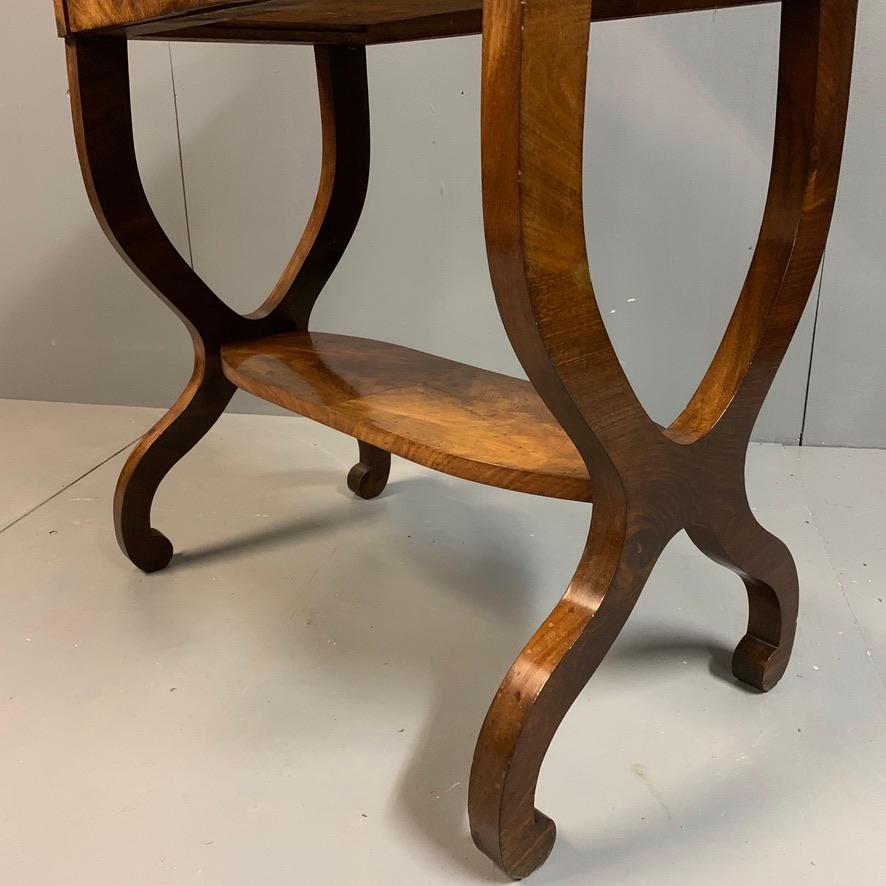 Early 19th Century French Mahogany and Marble-Top Dressing Table with a Drawer 5