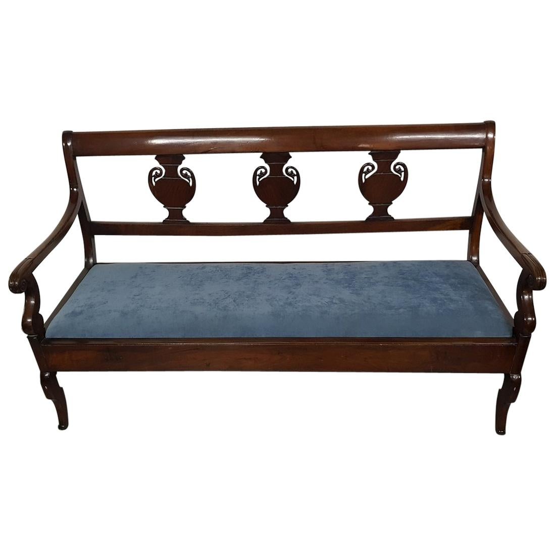 Early 19th Century French Mahogany Hall Bench of the Restauration Period For Sale