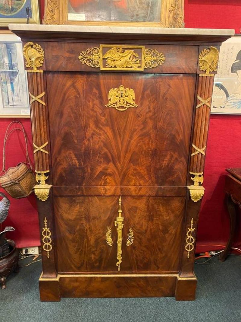 Early 19th Century French Mahogany, Oak & Marble Secretaire with Ormolu Mounts For Sale 6