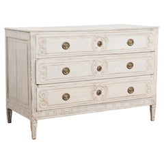 Commodes and Chests of Drawers