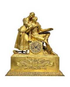 Französische Kaminuhr aus vergoldetem Bronze aus dem frühen 19. Jahrhundert