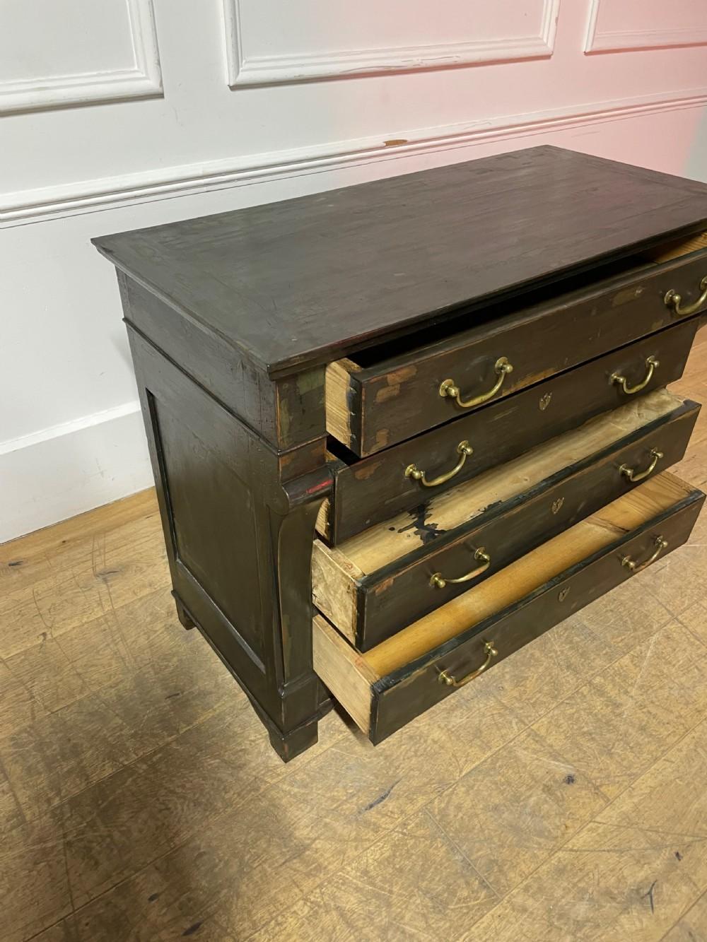 Early 19th century French painted chest of drawers / French commode  For Sale 1