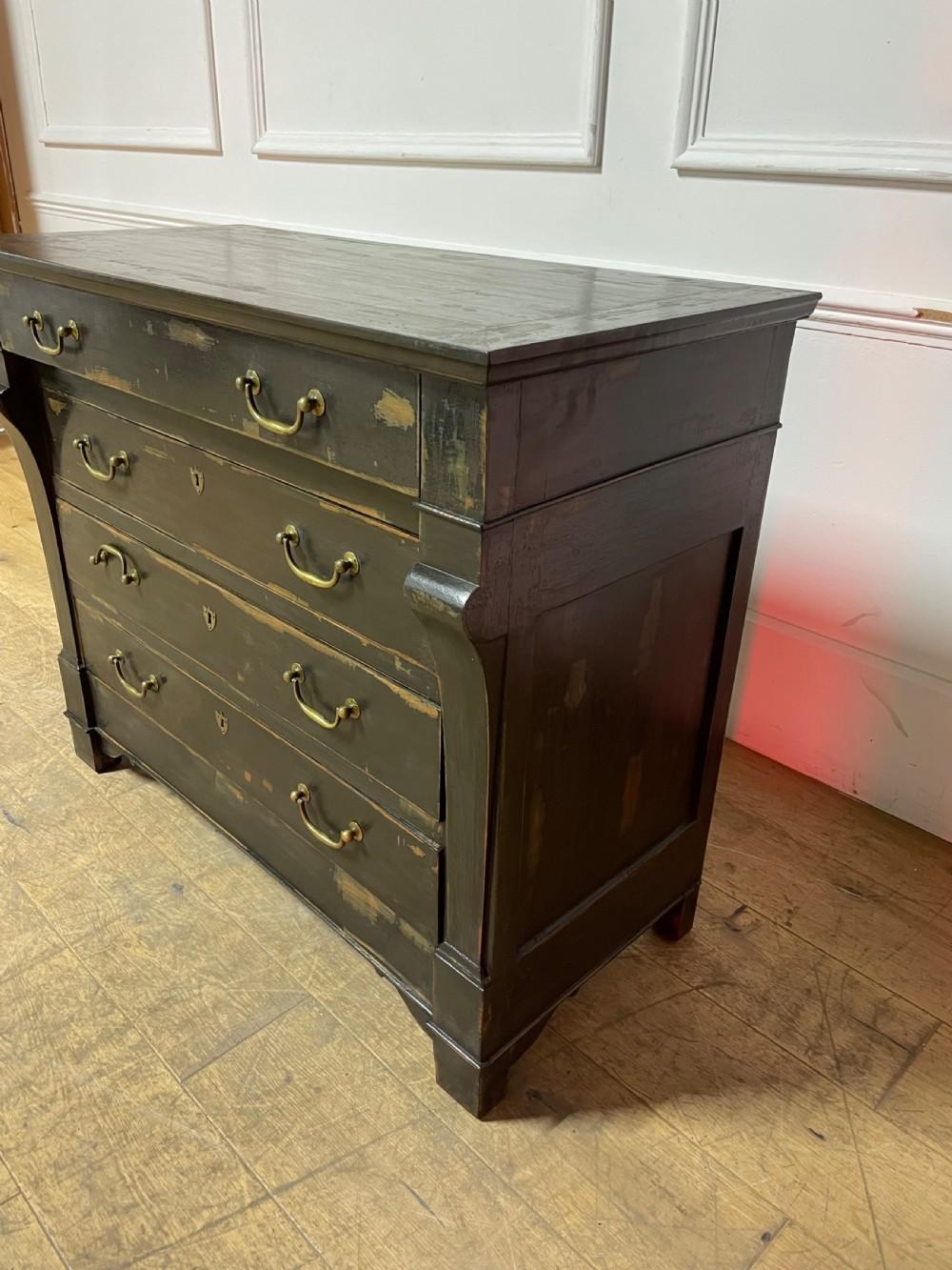 Early 19th century French painted chest of drawers / French commode  For Sale 2