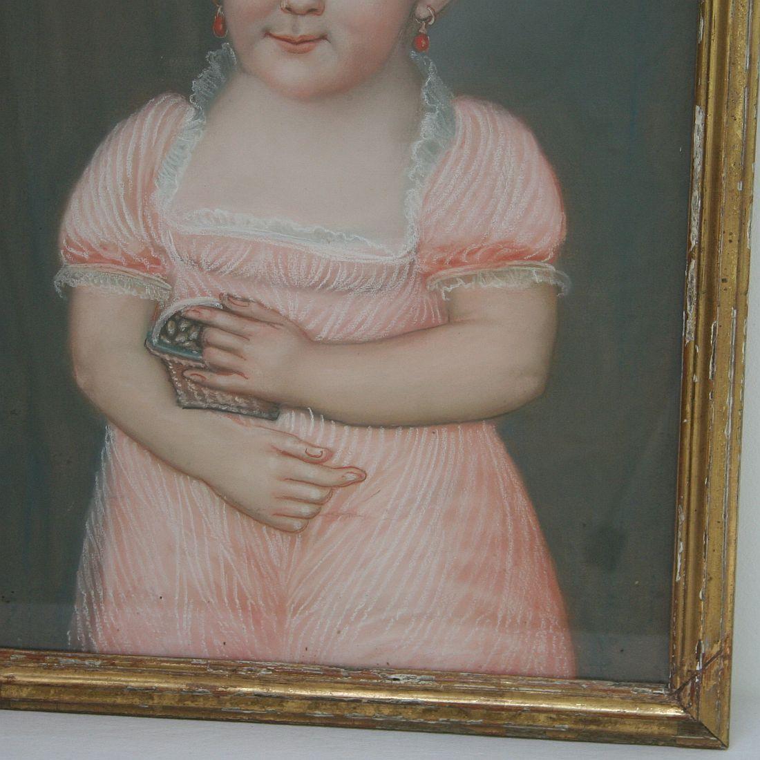 Early 19th Century French Pastel Portrait of a Young Girl In Fair Condition In Buisson, FR