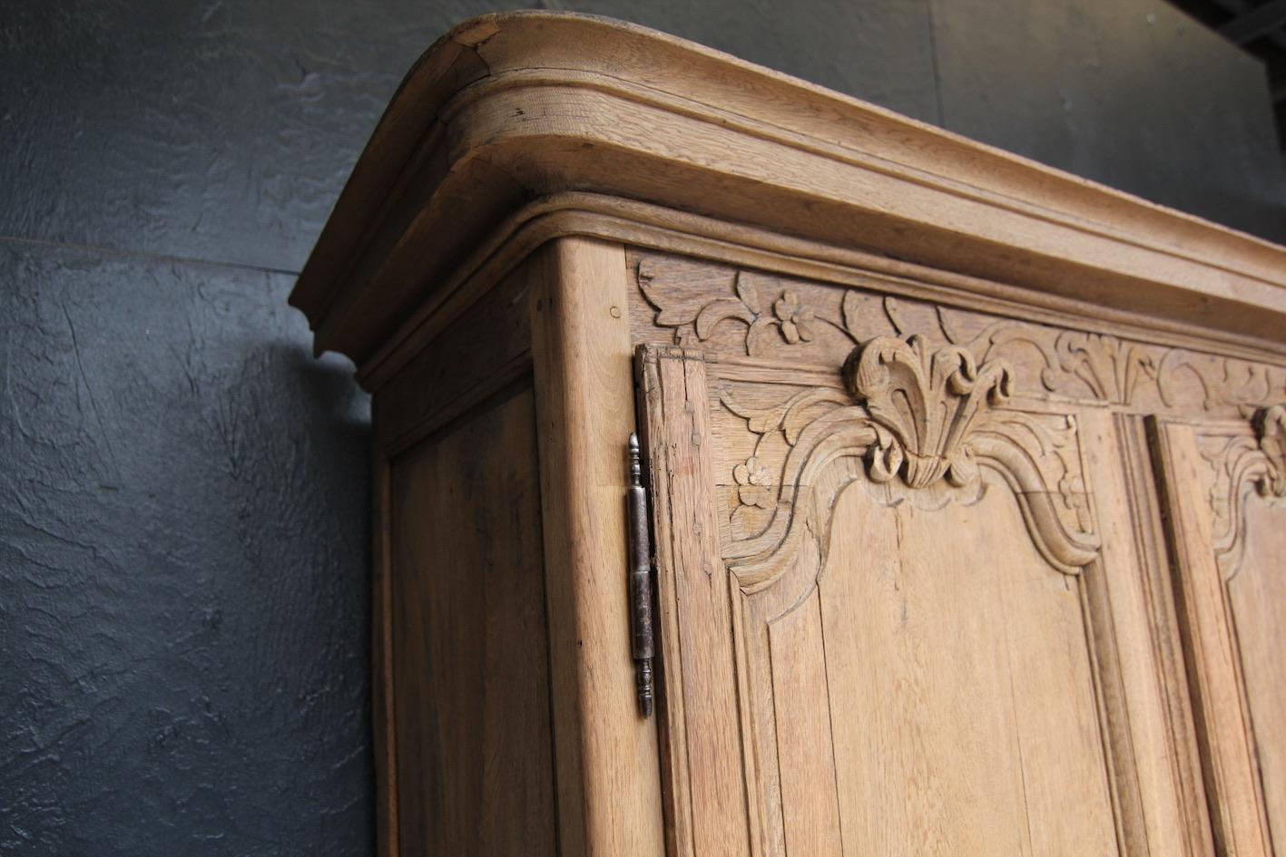 Early 19th Century French Provincial Armoire in Stripped Oak 8