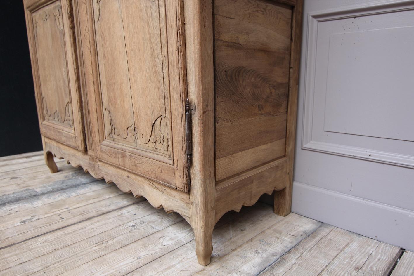 Early 19th Century French Provincial Armoire in Stripped Oak 5