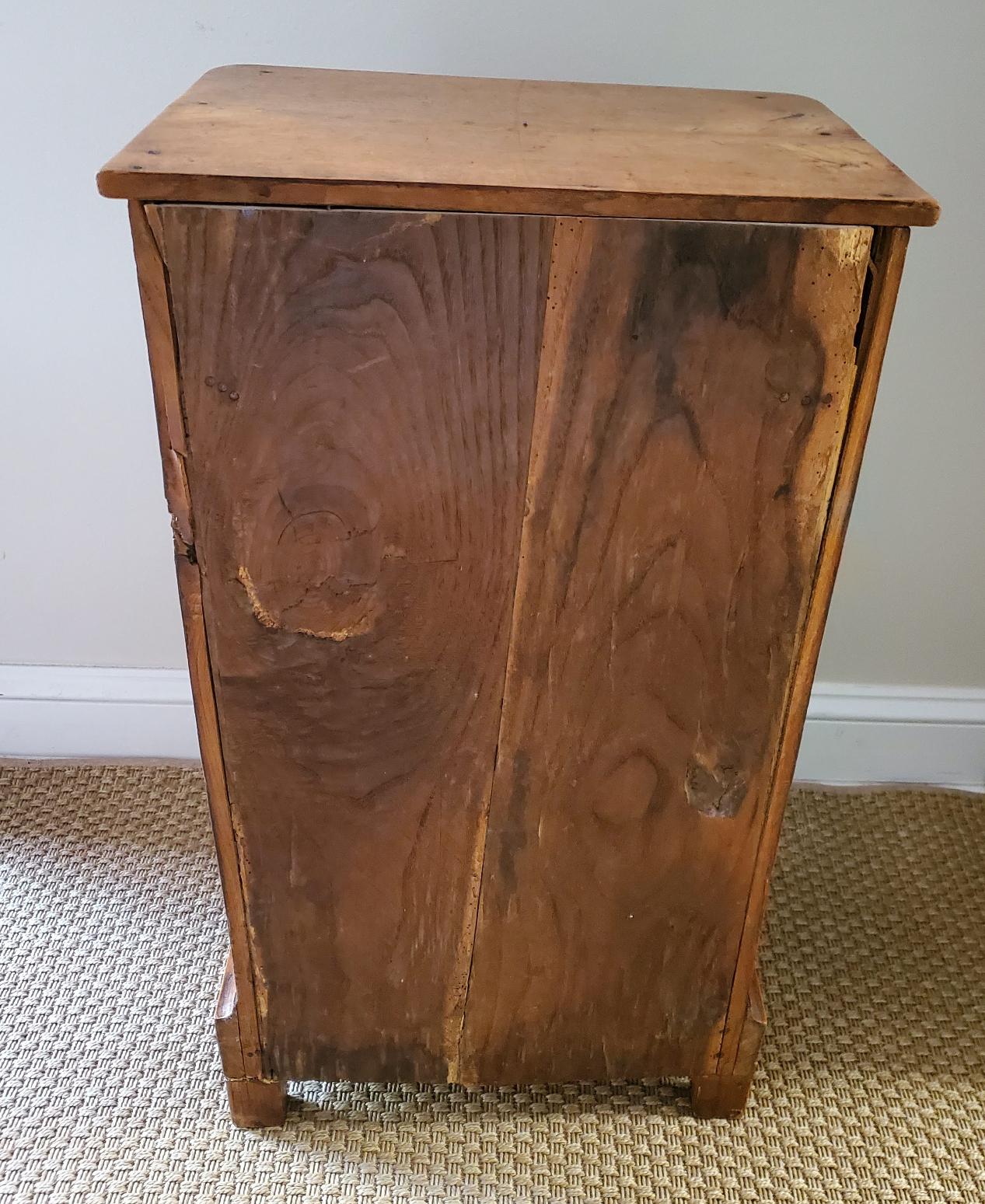Early 19th Century French Provincial Burled Ash Nightstand In Good Condition In Middleburg, VA