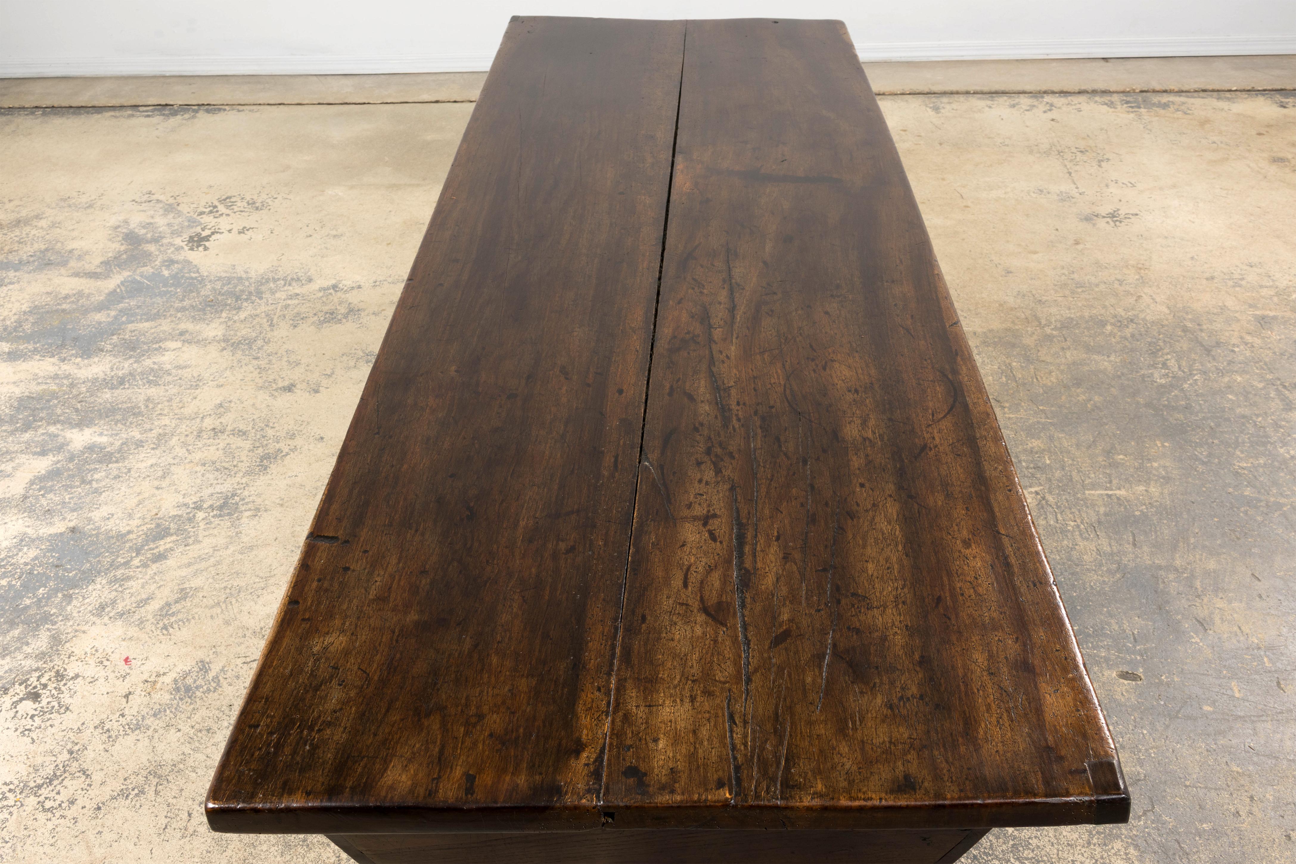 Early 19th Century French Provincial Dough Bin Coffee Table For Sale 11