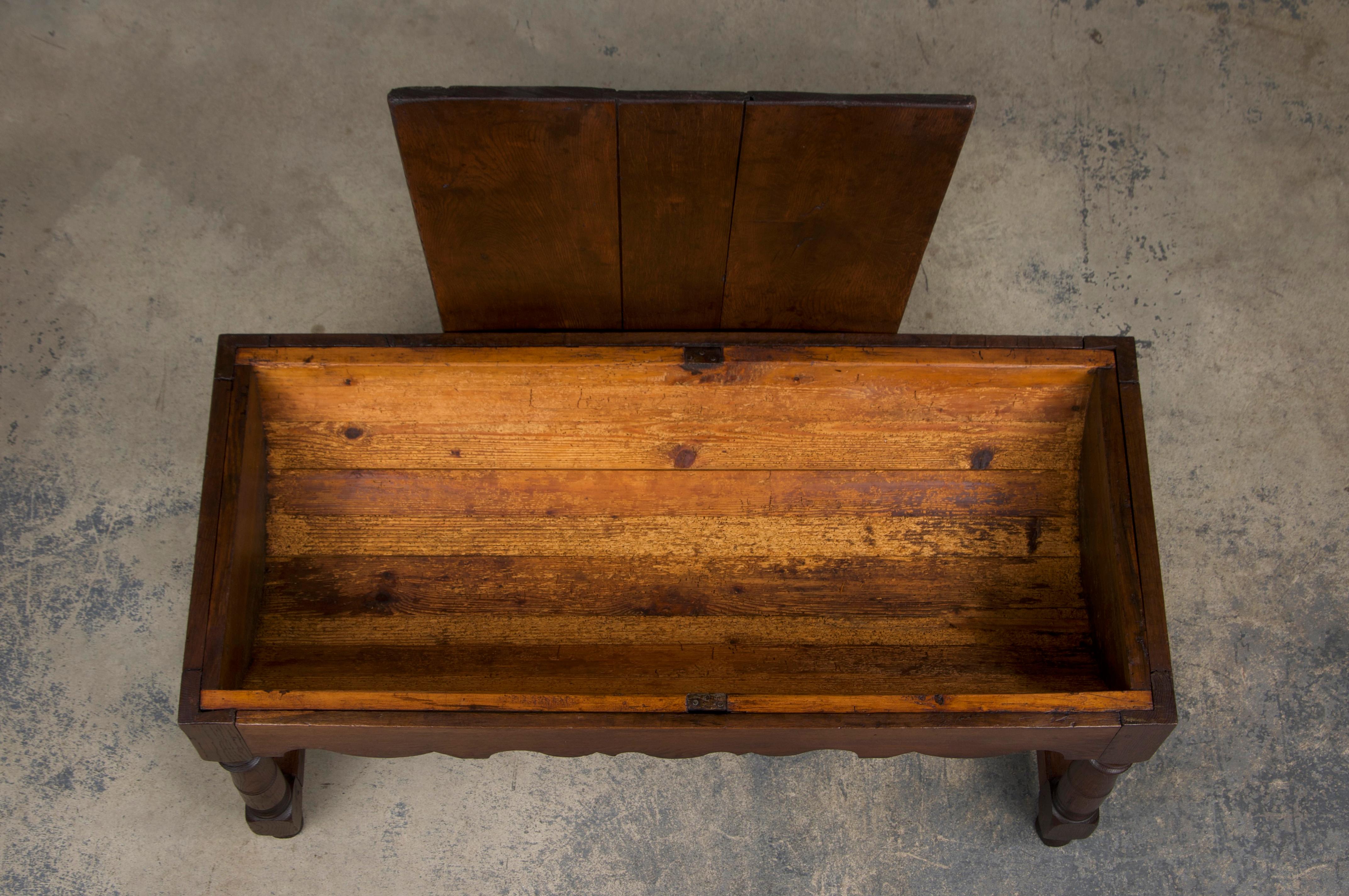 Early 19th Century French Provincial Oak Dough Baking Petrin Kitchen Table 6