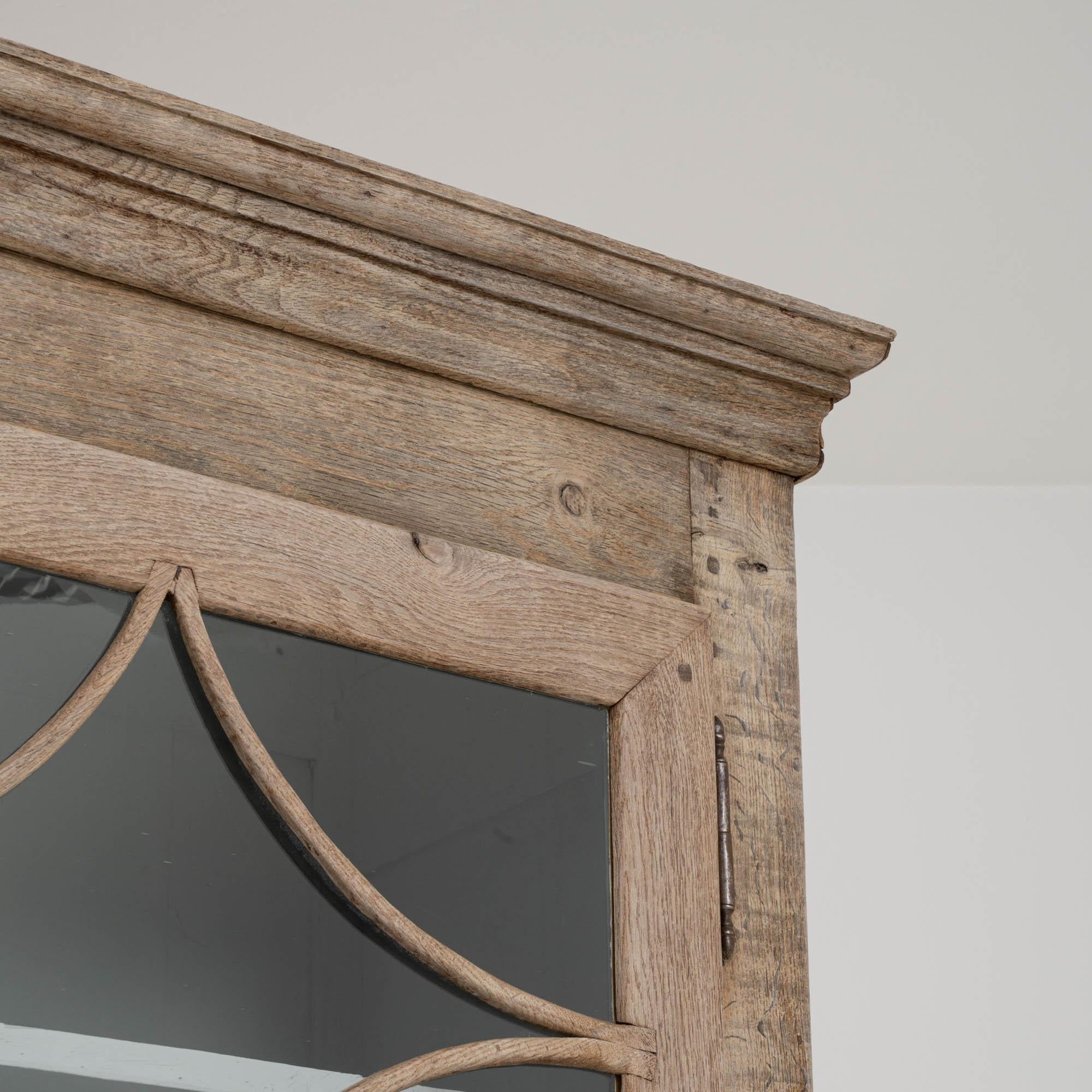 Early 19th Century French Provincial Oak Vitrine For Sale 7
