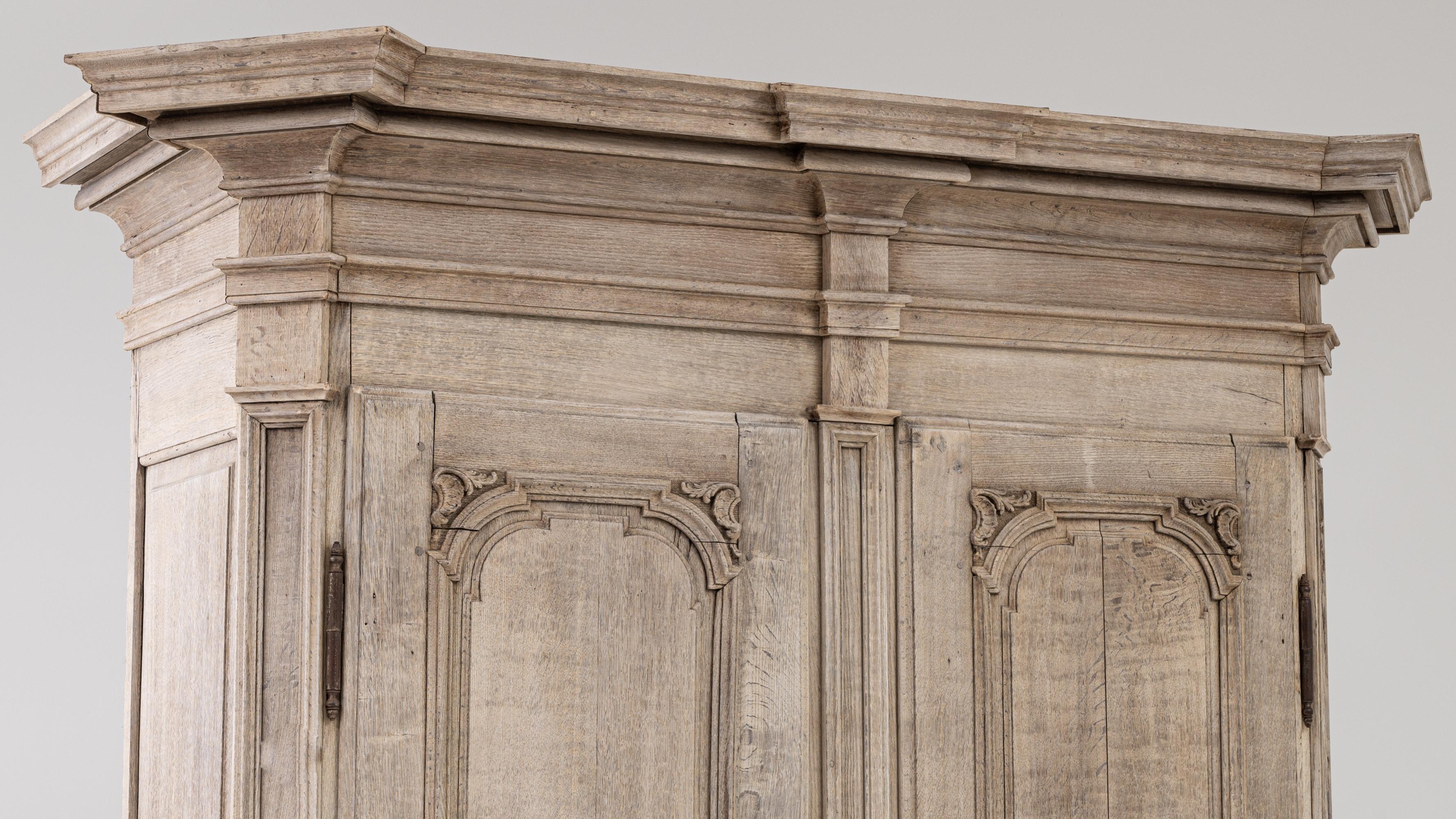 Early 19th Century French Provincial Oak Wardrobe 5