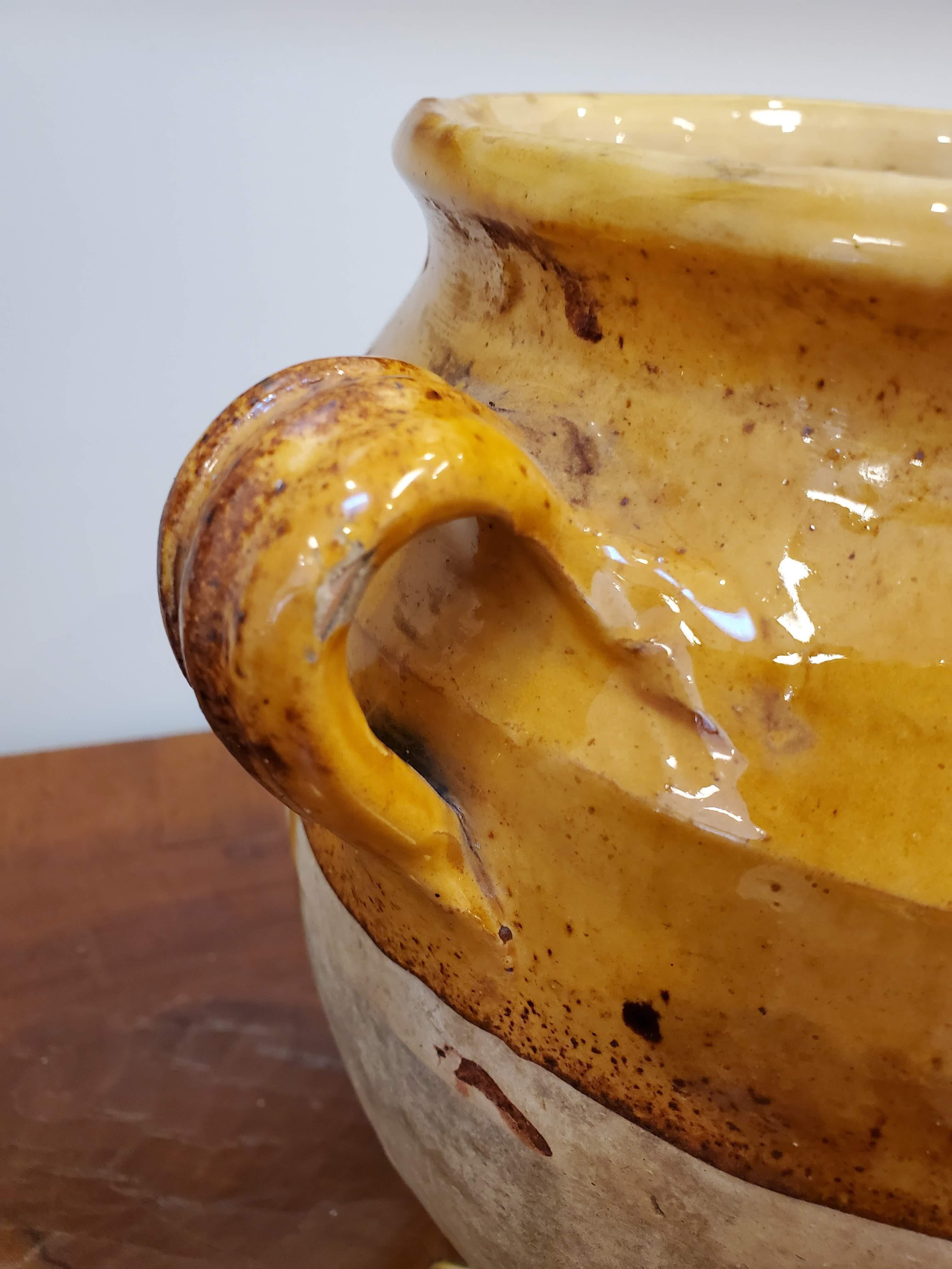 Late 19th Century French Provincial Yellow Glazed Terra Cotta Confit Pot 3