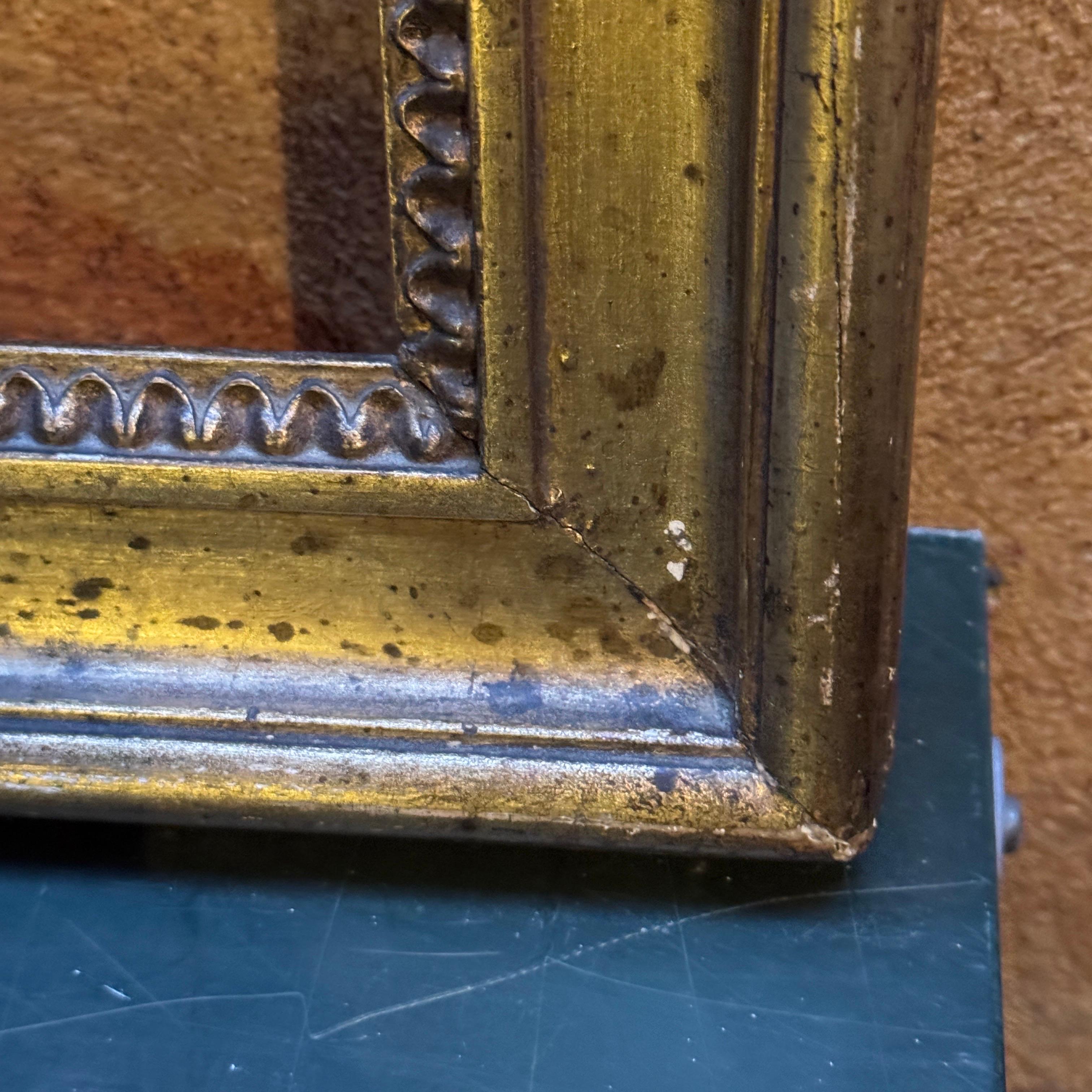Francese Cornice d'arte francese rettangolare in legno dorato dei primi del XIX secolo in vendita