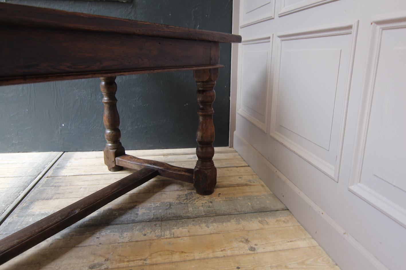 Early 19th Century French Refectory Table Made of Oak 12